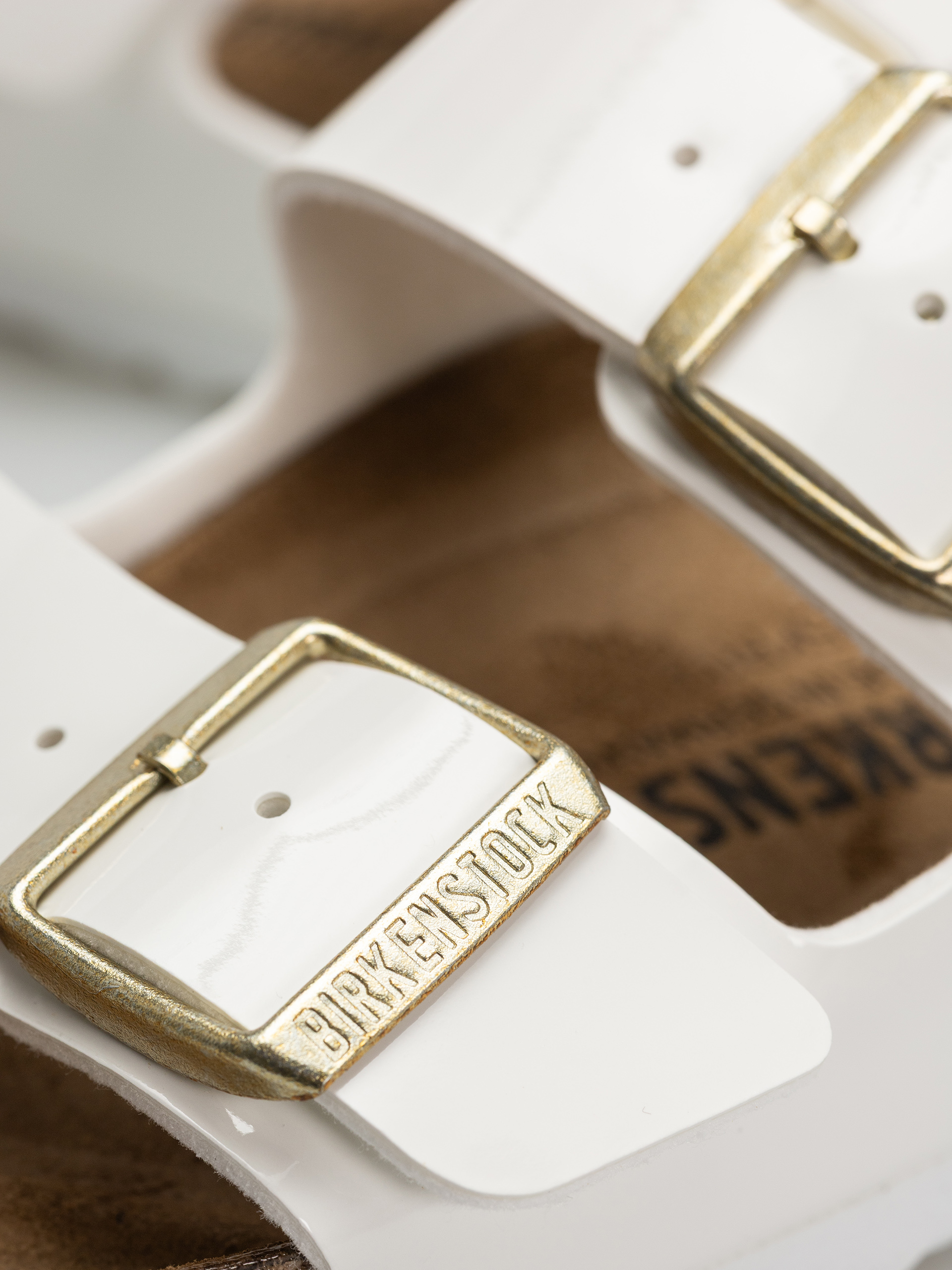 Чехли Birkenstock Arizona Narrow Wmn (patent white)