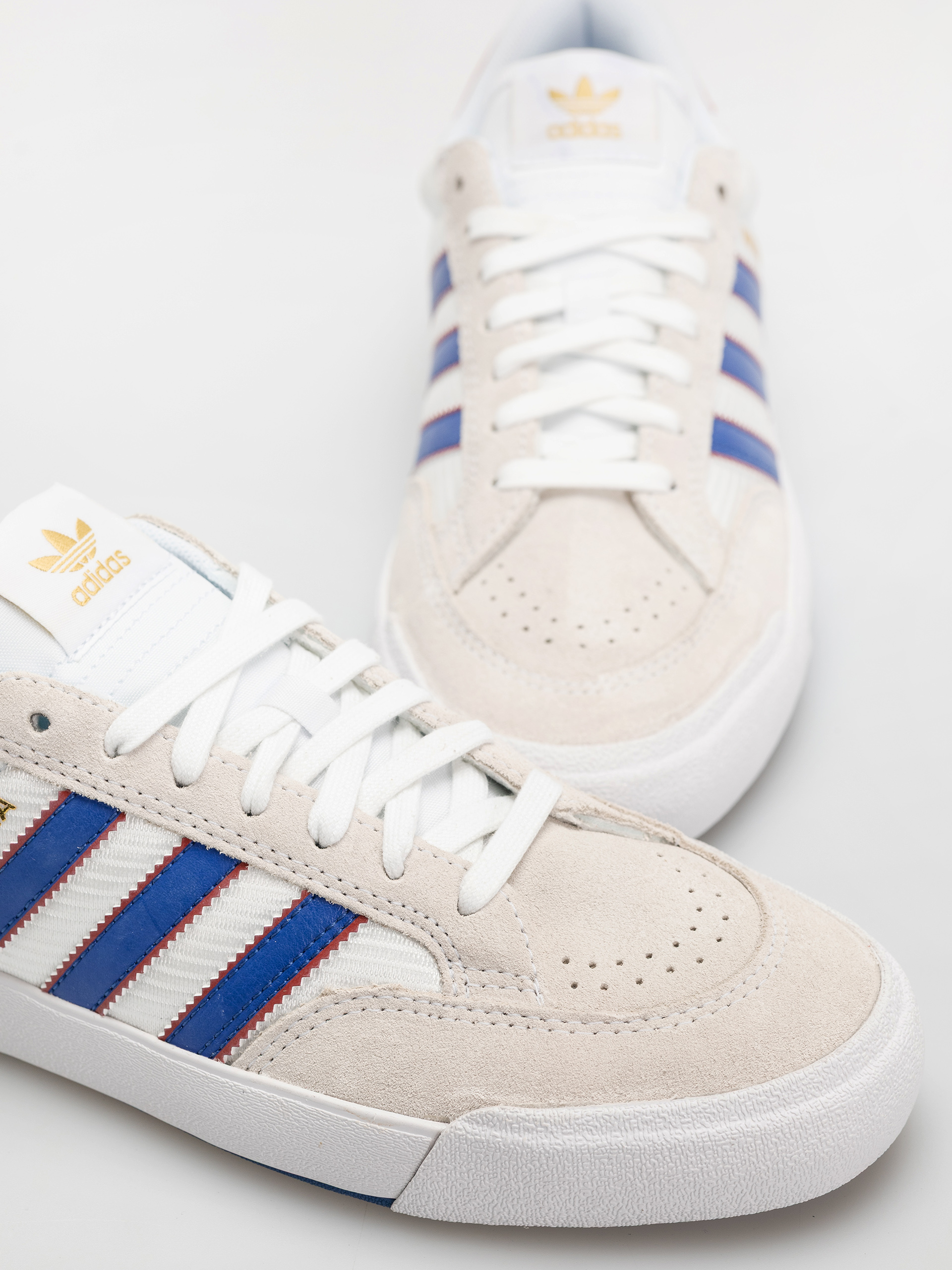 Обувки adidas Nora (ftwwht/royblu/betsca)