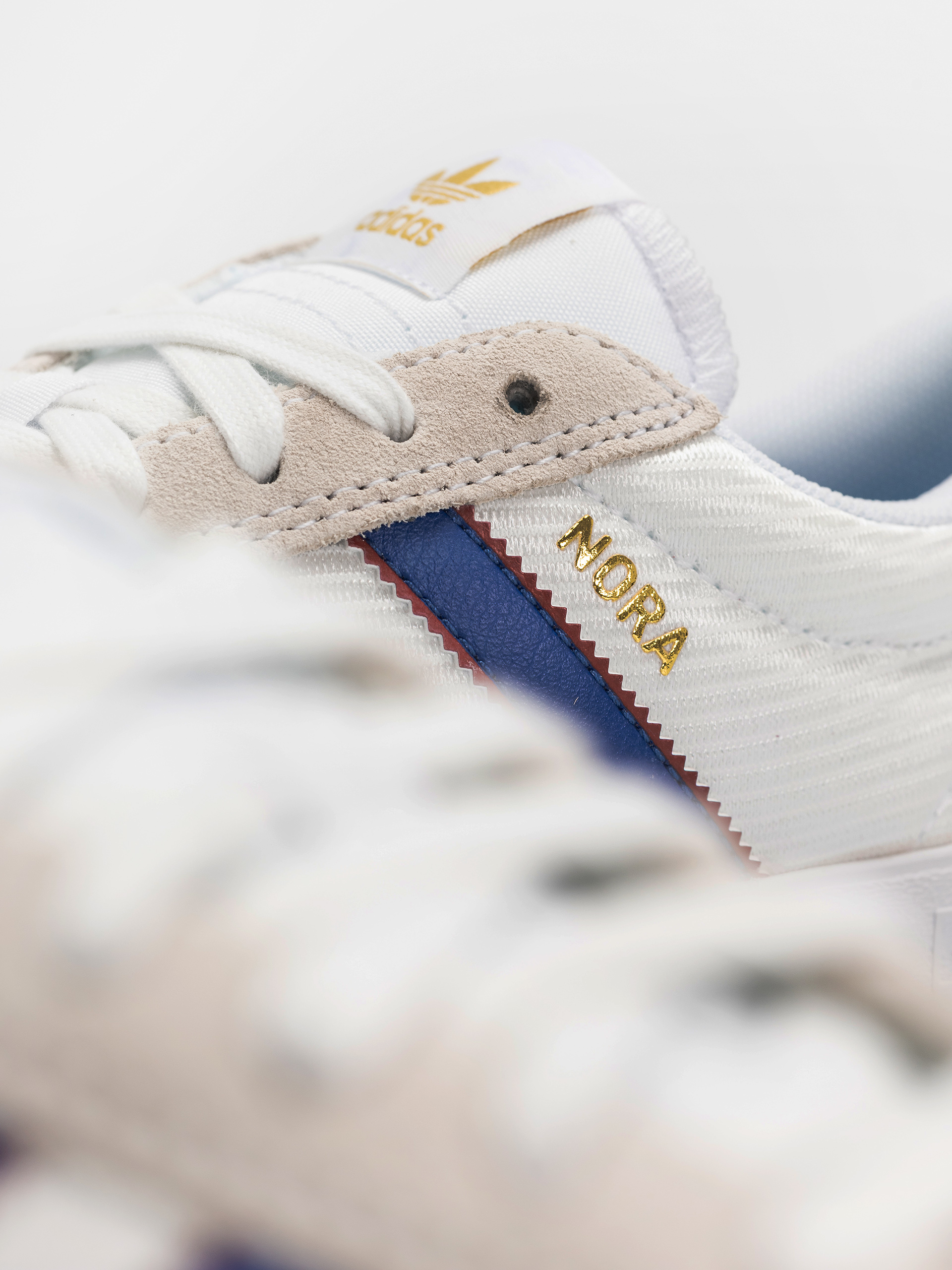 Обувки adidas Nora (ftwwht/royblu/betsca)