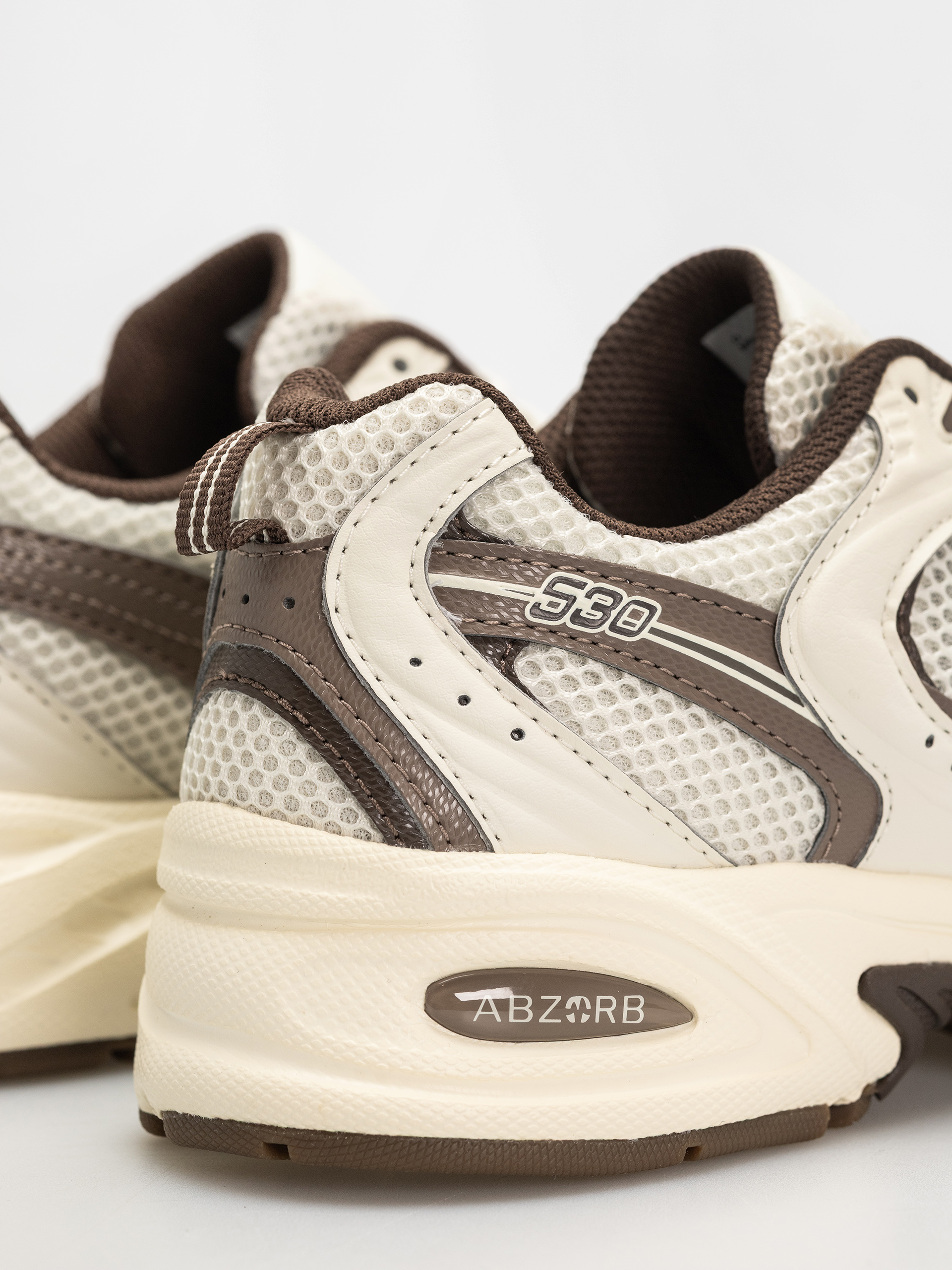 Обувки New Balance 530 (angora)