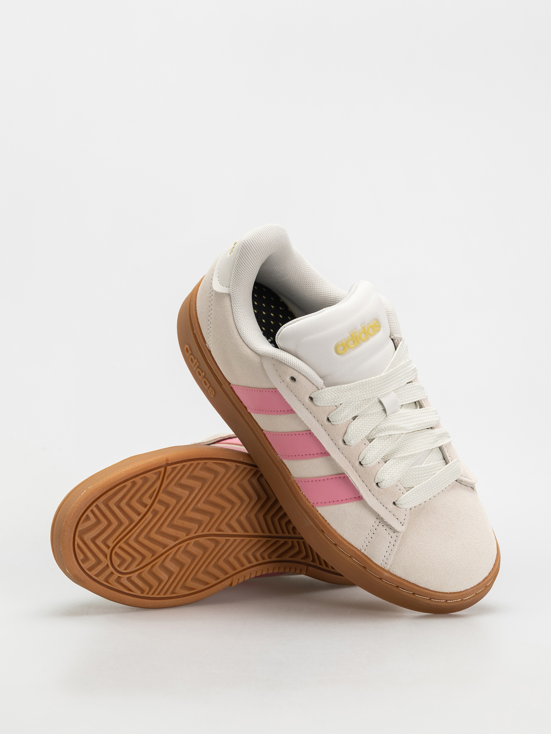 Обувки adidas Grand Court Alpha 0 Wmn (owhite/blipnk/goldmt)