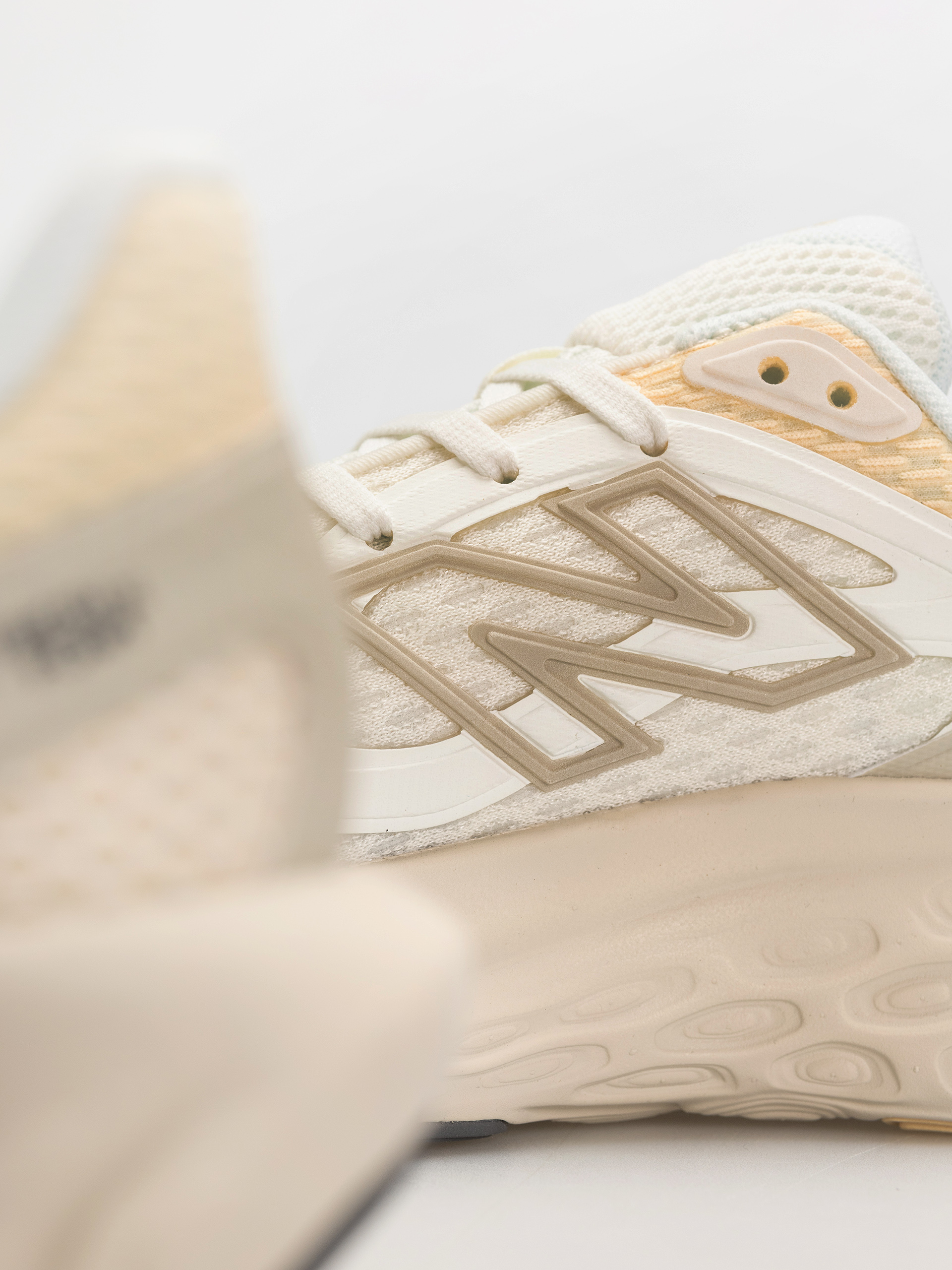 Обувки New Balance Trn (ash wood)