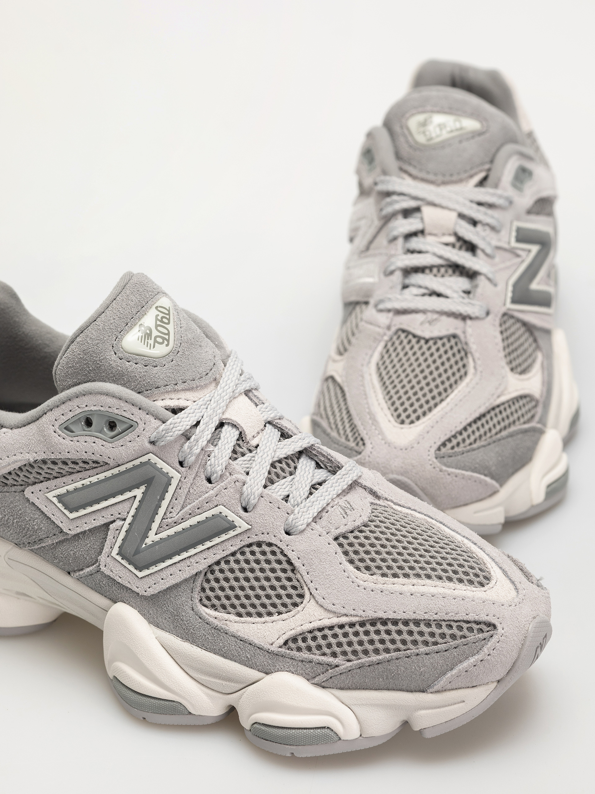 Обувки New Balance 9060 (slate grey)