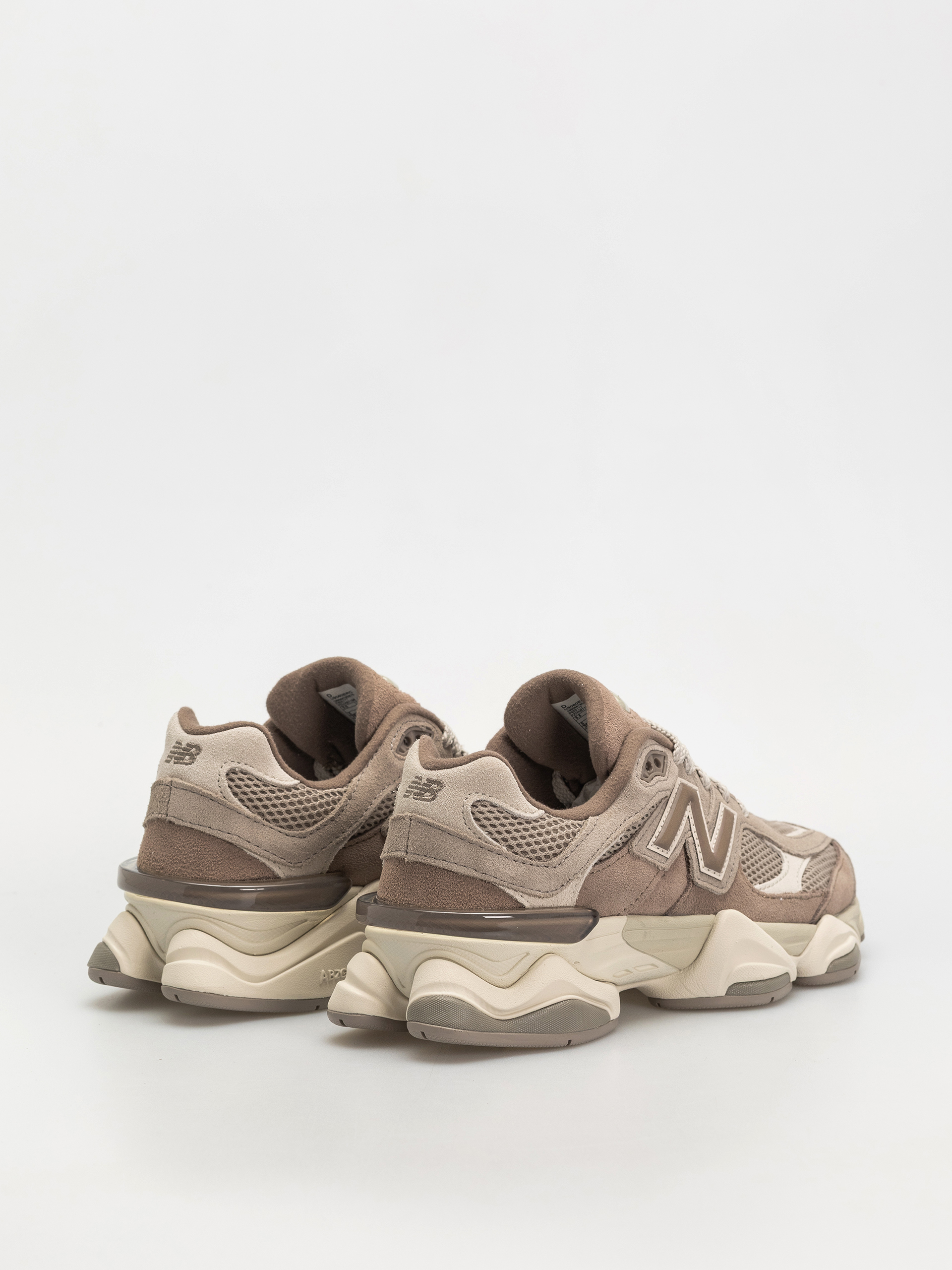 Обувки New Balance 9060 (mushroom)