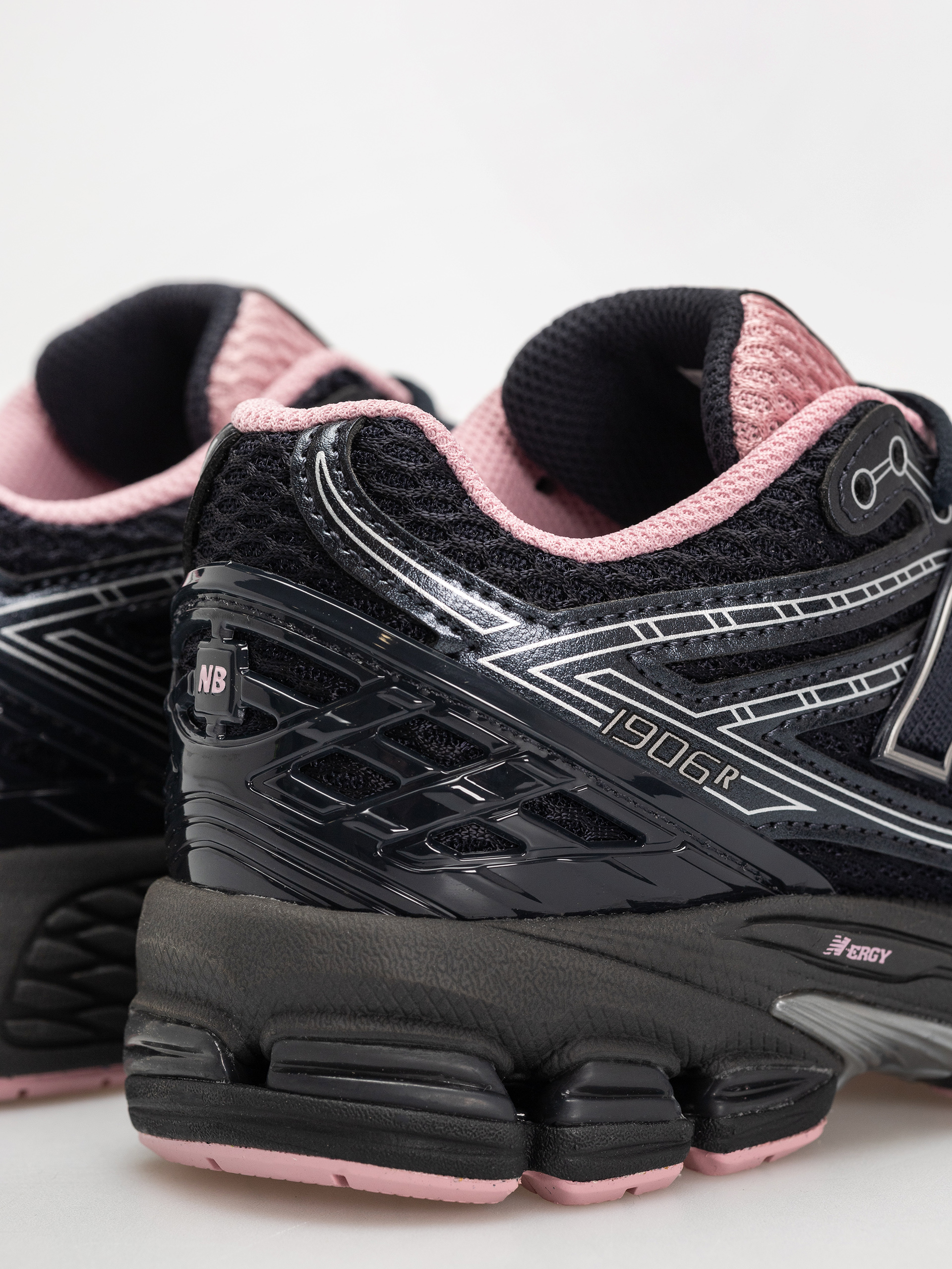 Обувки New Balance 1906 JR (eclipse)