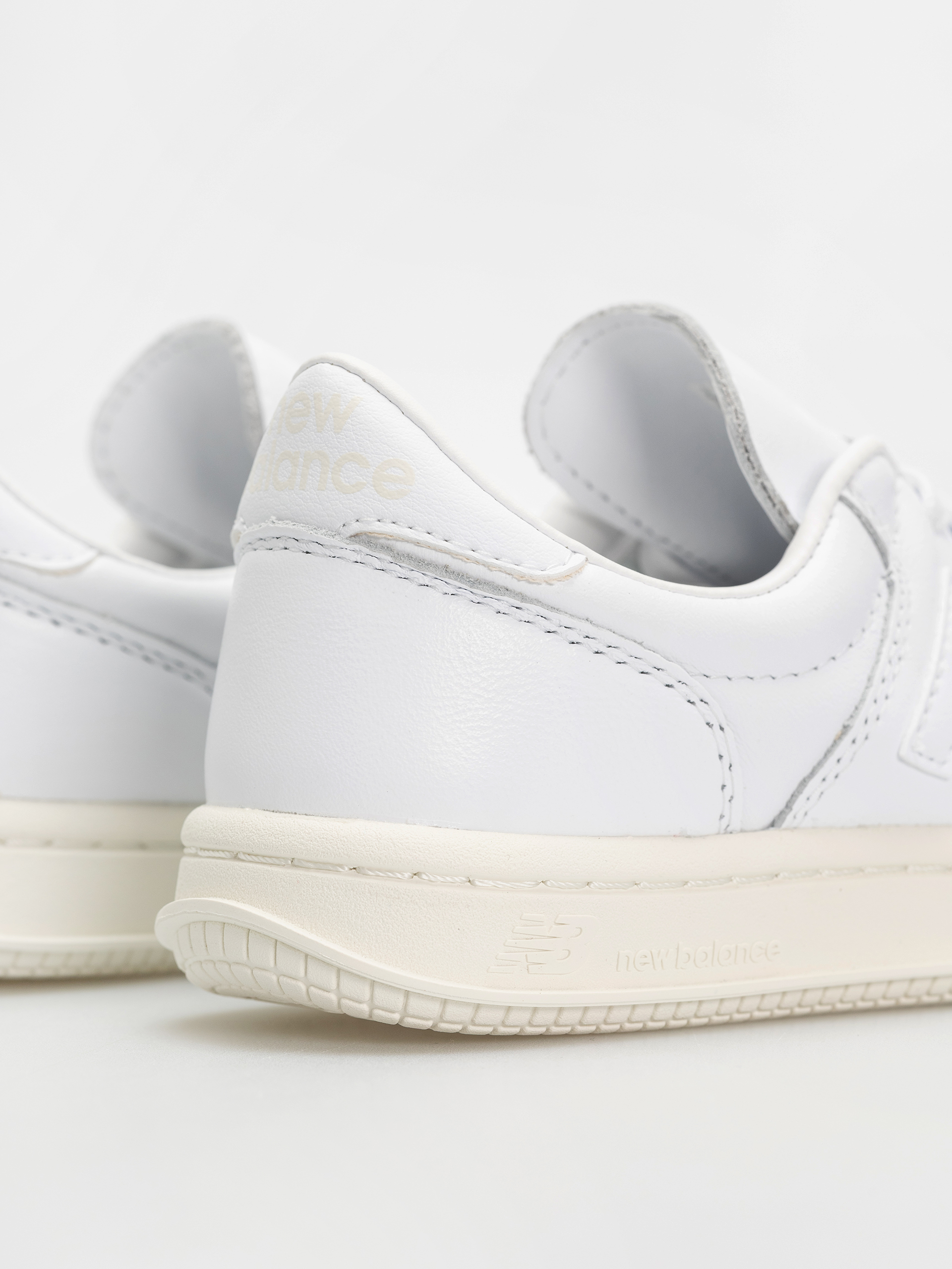 Обувки New Balance 500 (white)