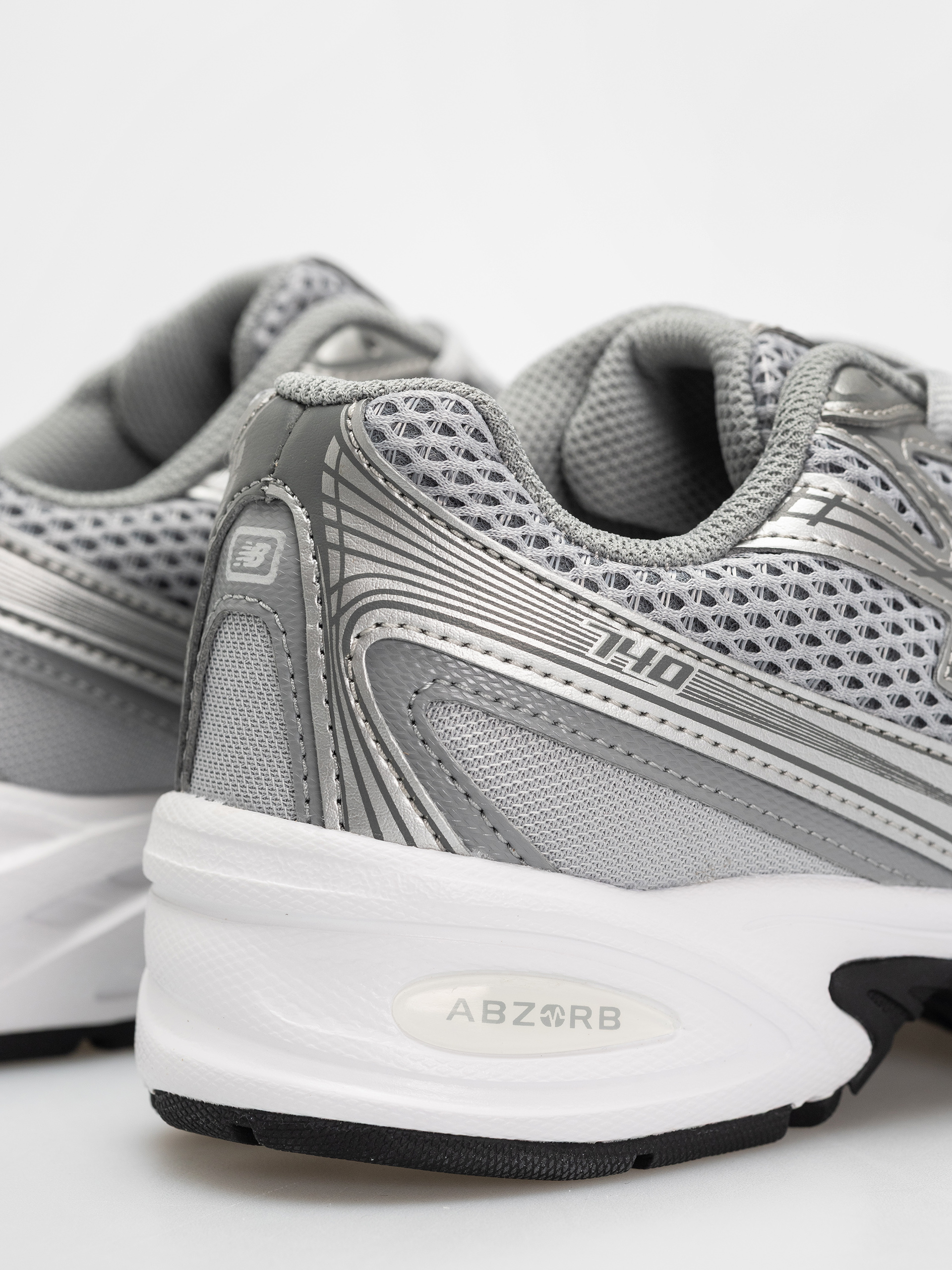 Обувки New Balance 740 JR (raincloud)