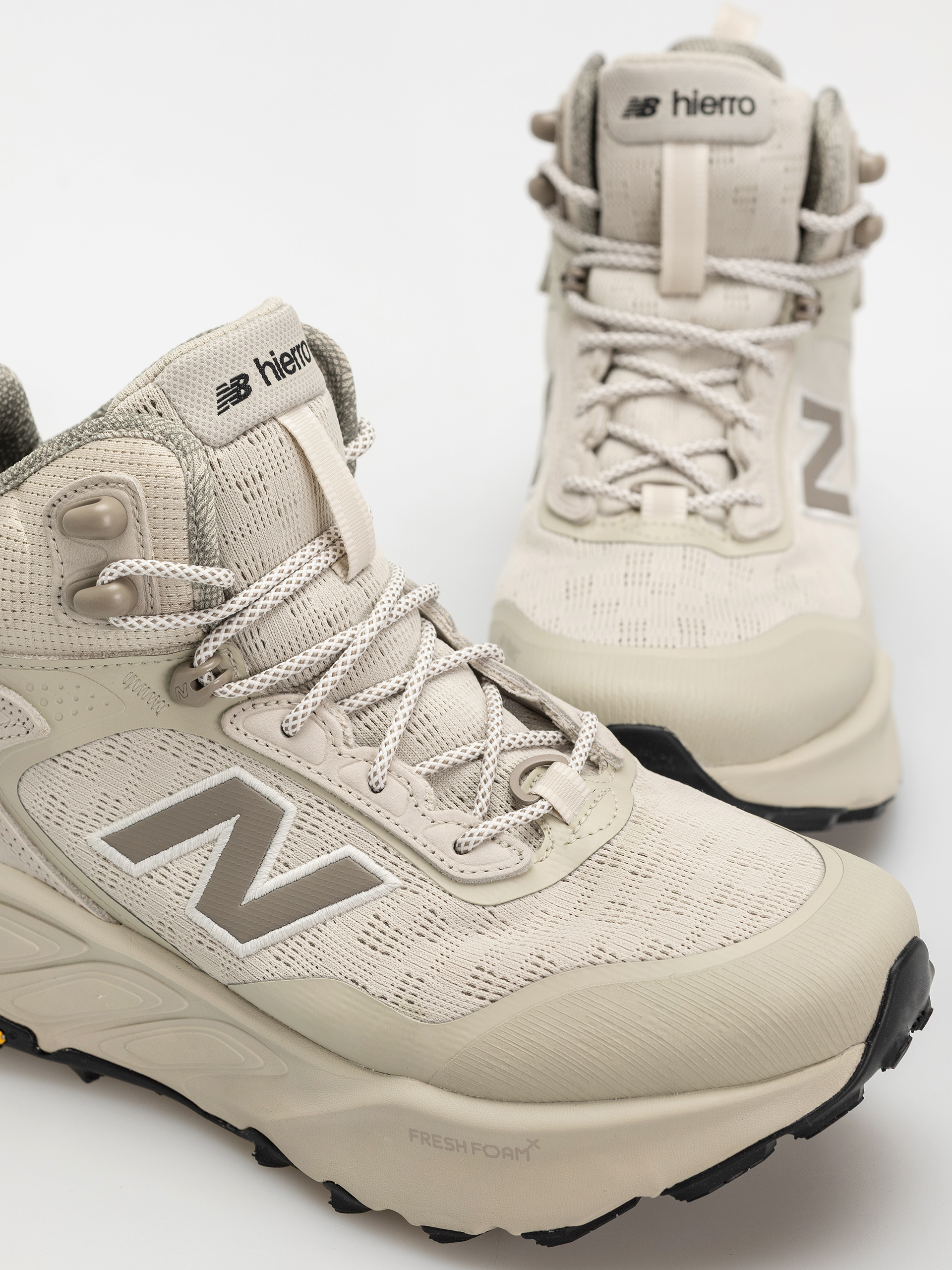 Обувки New Balance Fresh Foam X Hierro V9 Hiker Gore-Tex (shipyard)