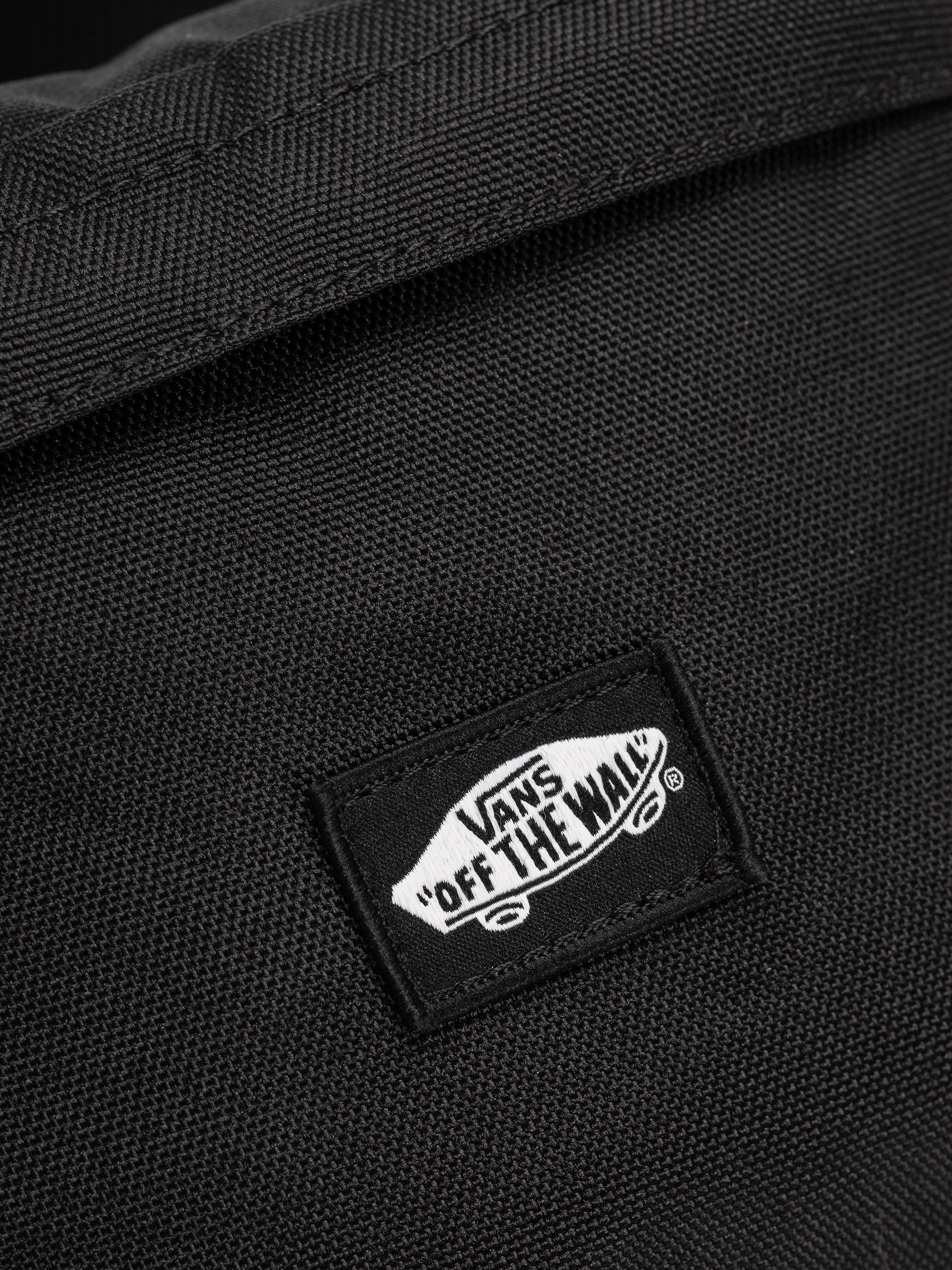 Чантичка за кръст Vans Traveler Fanny Pack (black)