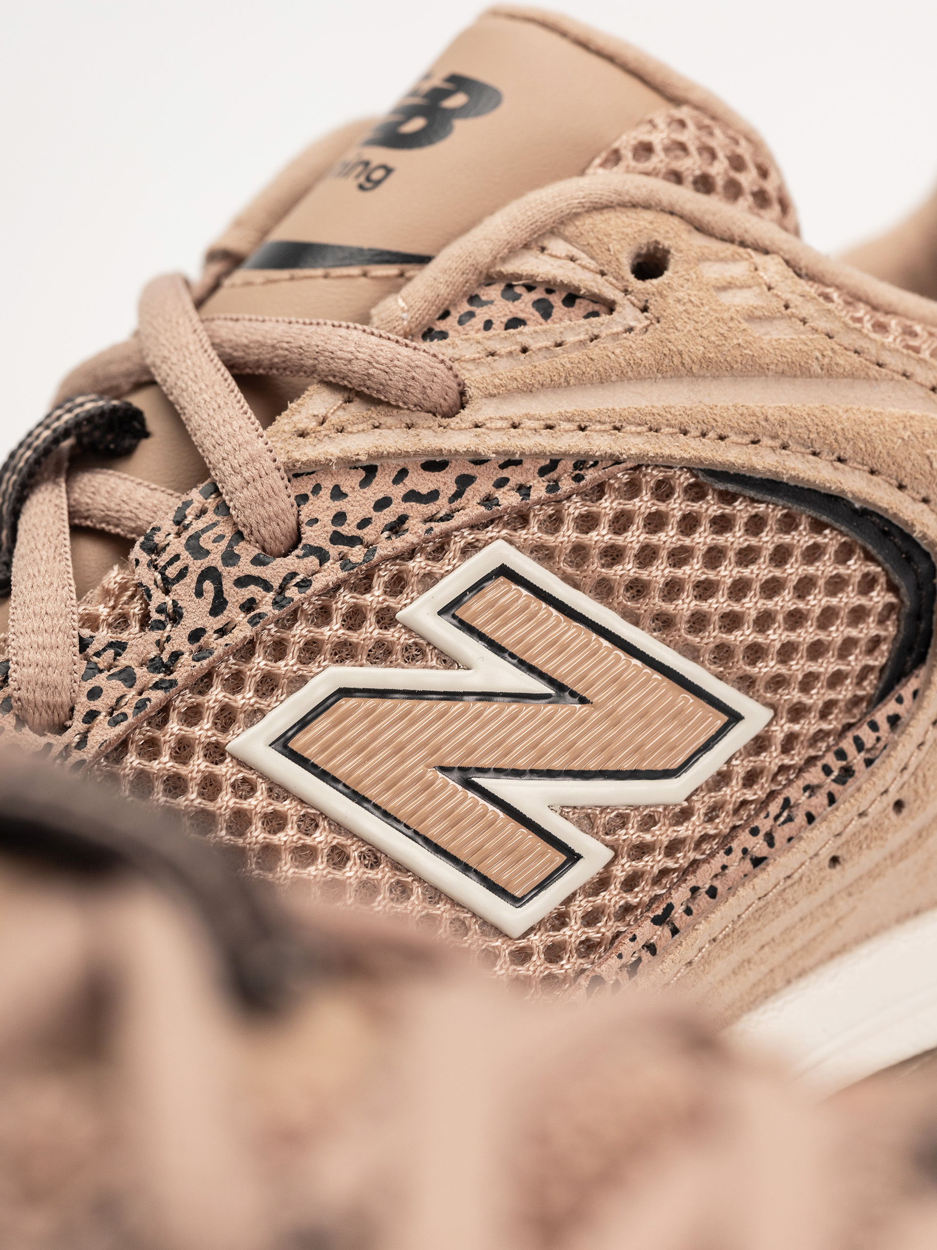 Обувки New Balance 530 (flat taupe)