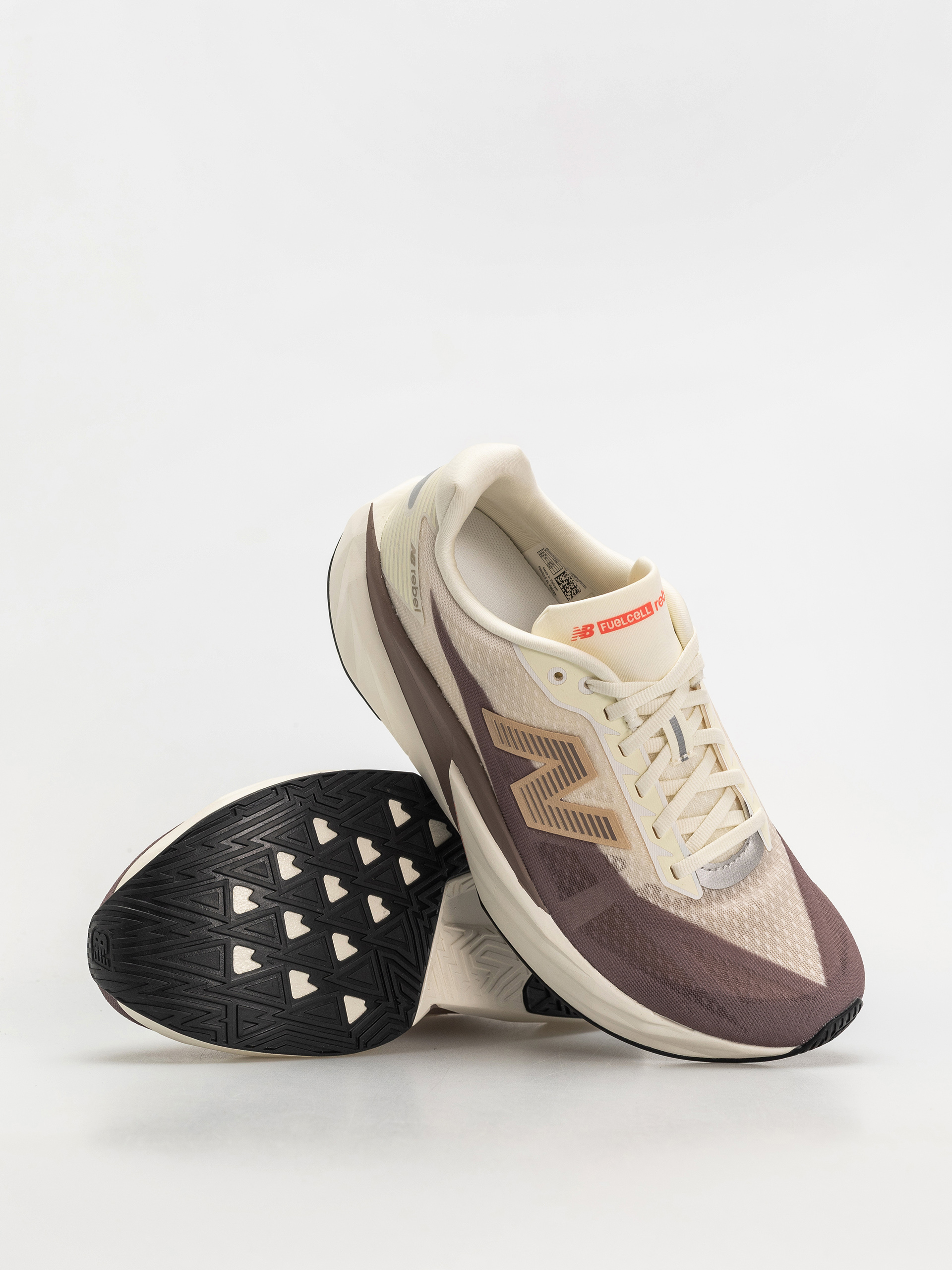 Обувки New Balance Fuelcell Rebel V5 (angora)