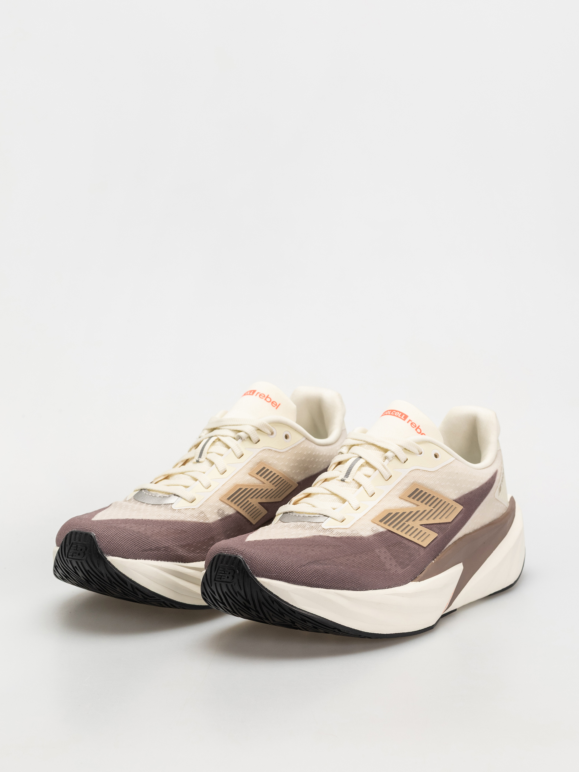 Обувки New Balance Fuelcell Rebel V5 (angora)