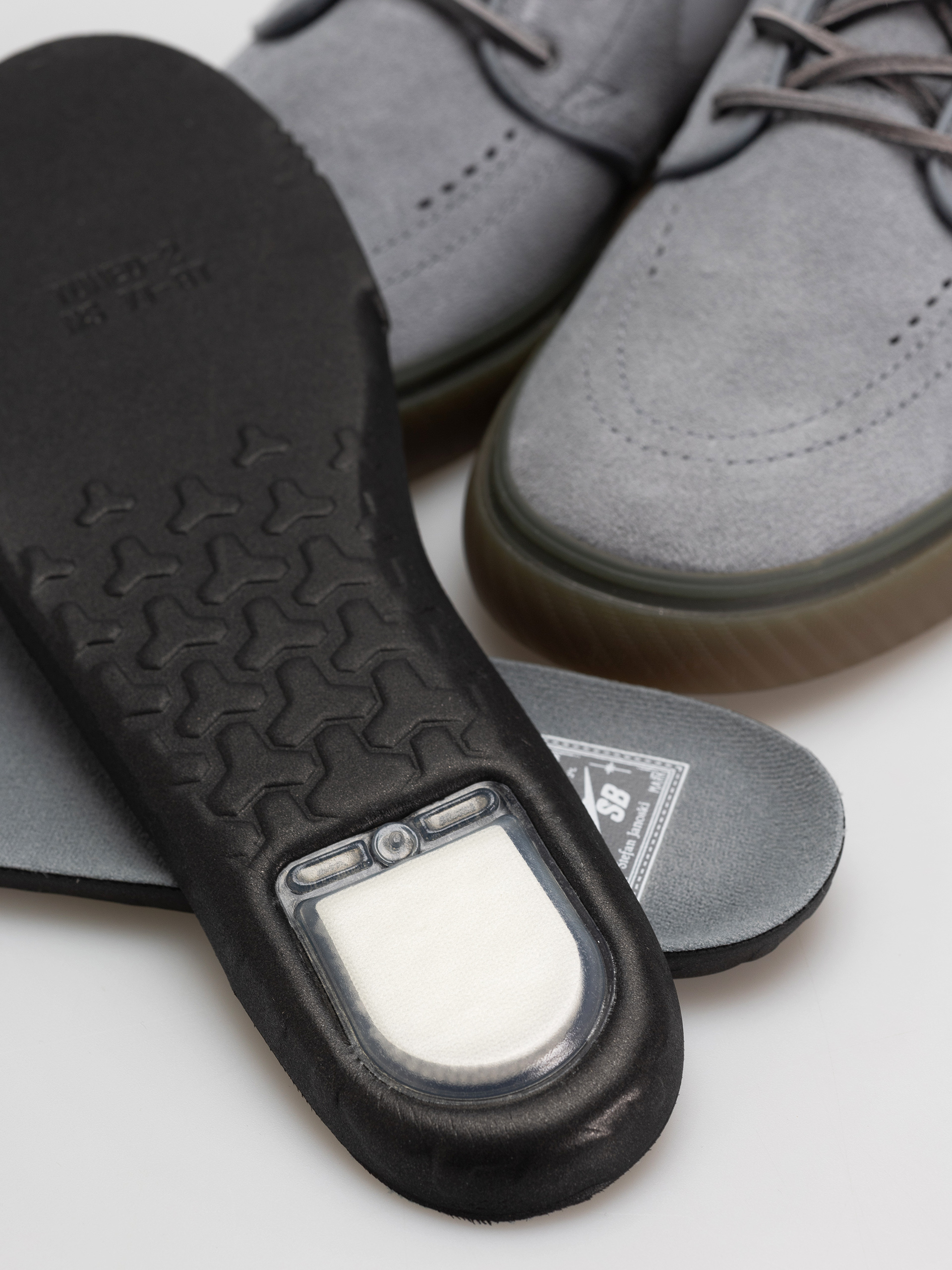 Обувки Nike SB Zoom Janoski Og+ (cool grey/white cool grey)