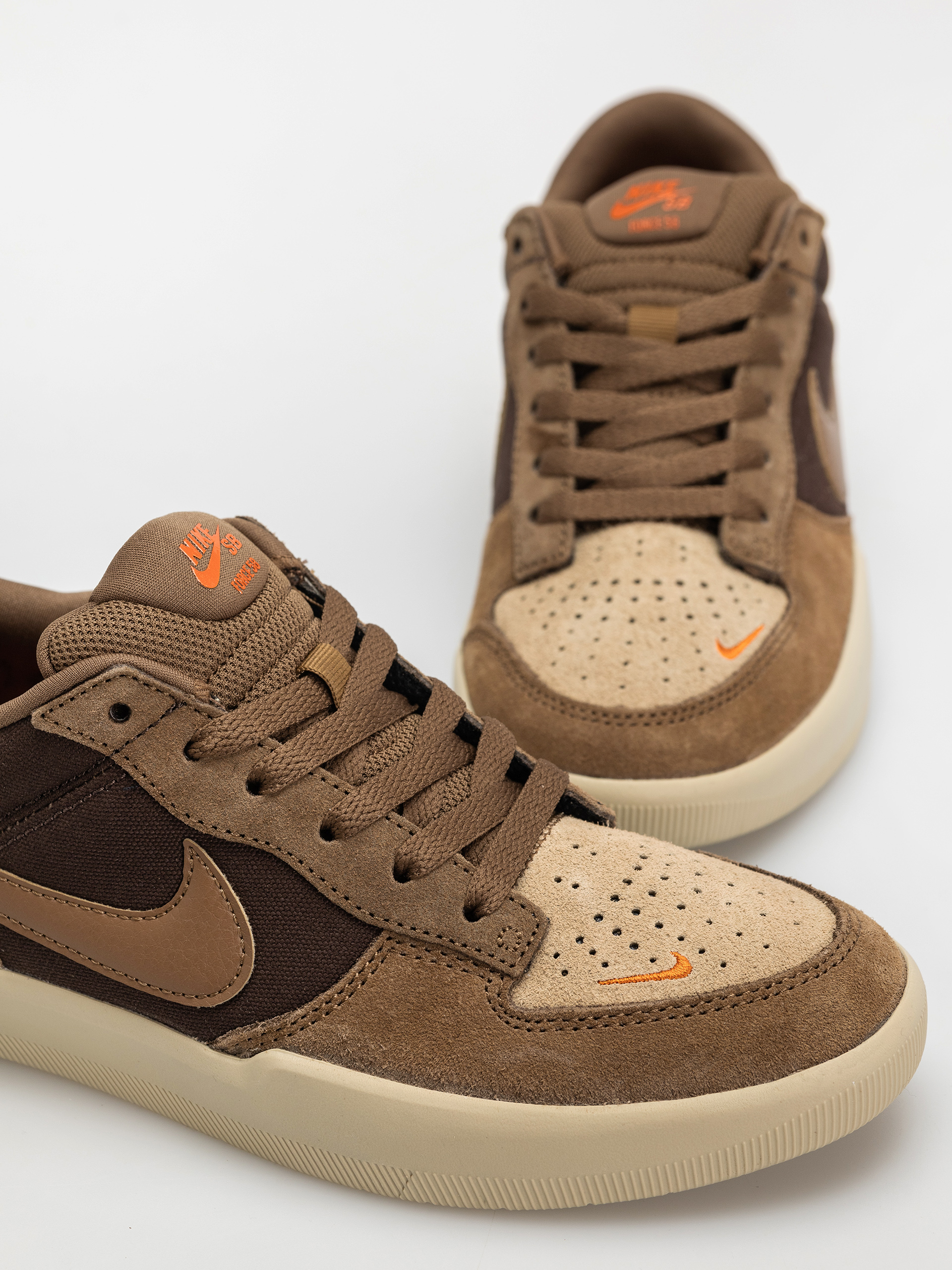 Обувки Nike SB Force 58 (baroque brown/mosswood brown)