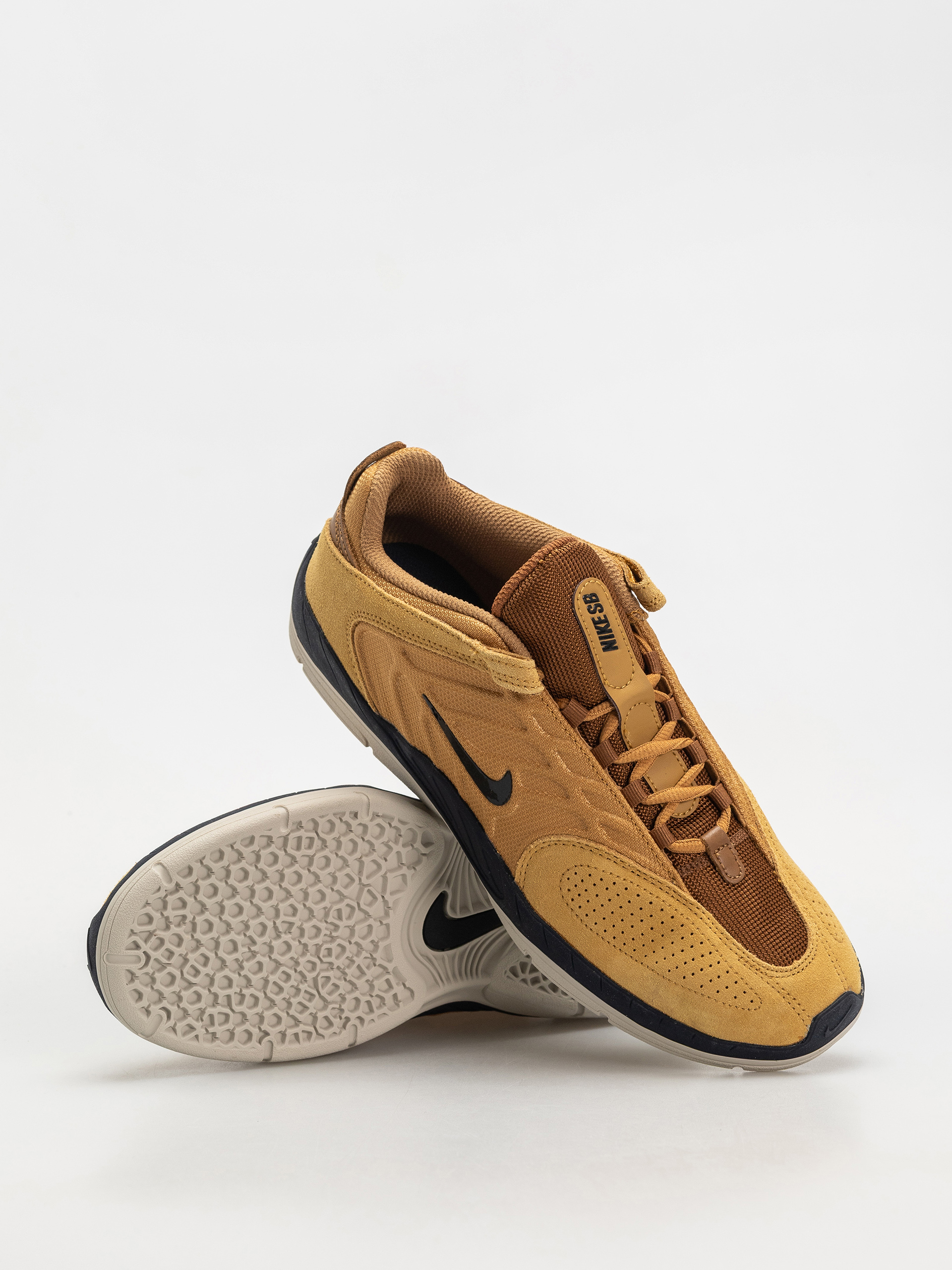 Обувки Nike SB Vertebrae (wheat/black lt british tan obsidian)