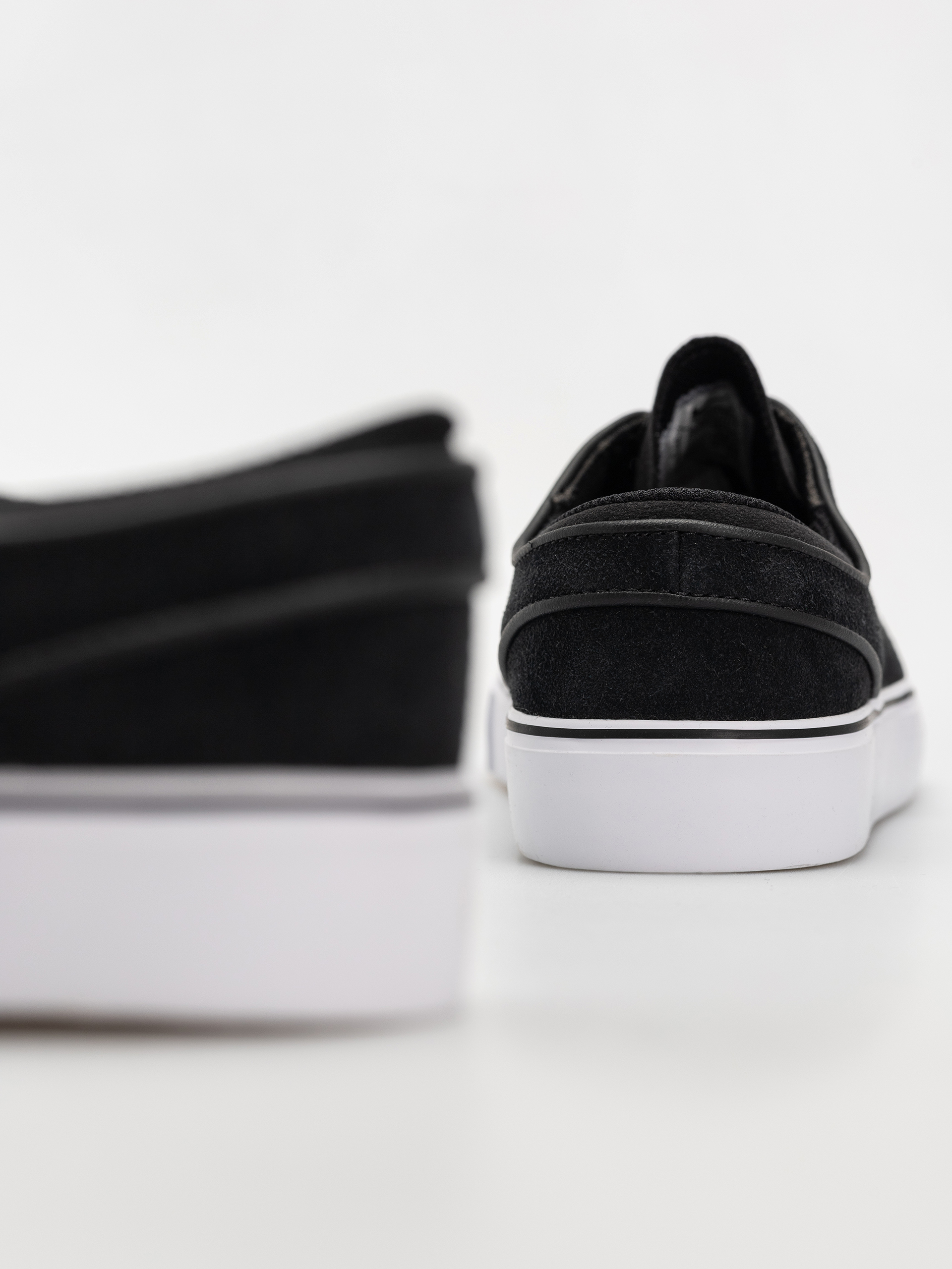 Обувки Nike SB Stefan Janoski (black/white black white)