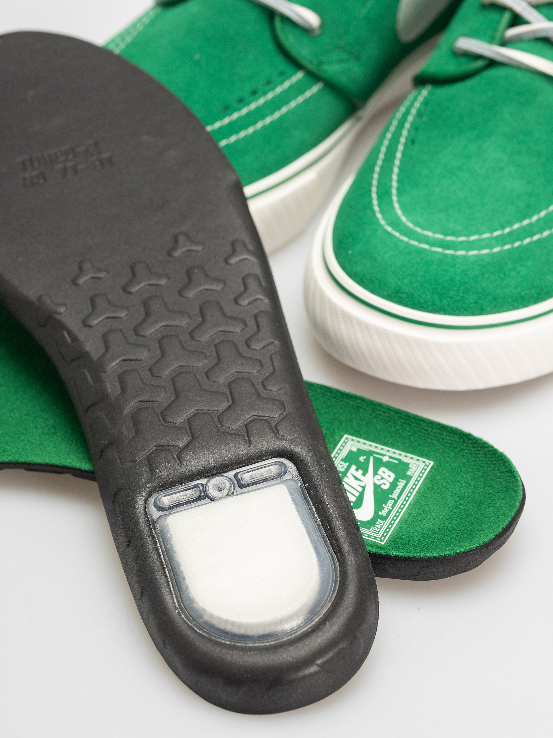 Обувки Nike SB Zoom Janoski Og+ (pine green/sail pine green sail)