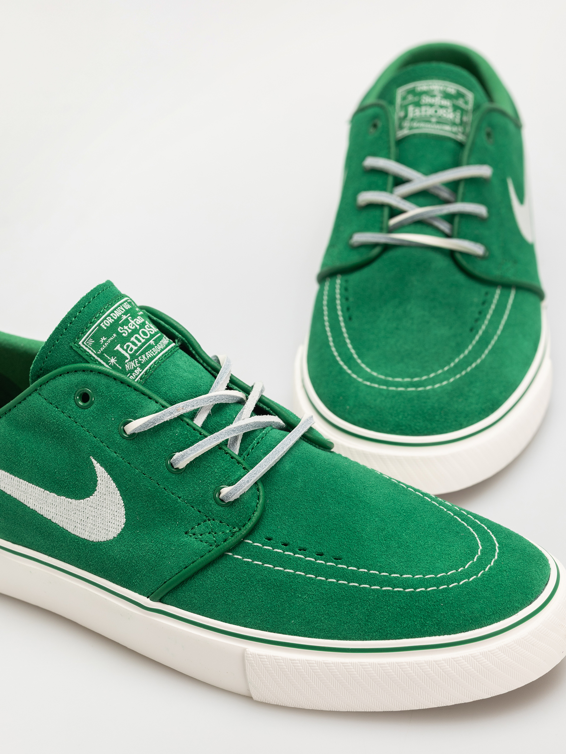 Обувки Nike SB Zoom Janoski Og+ (pine green/sail pine green sail)