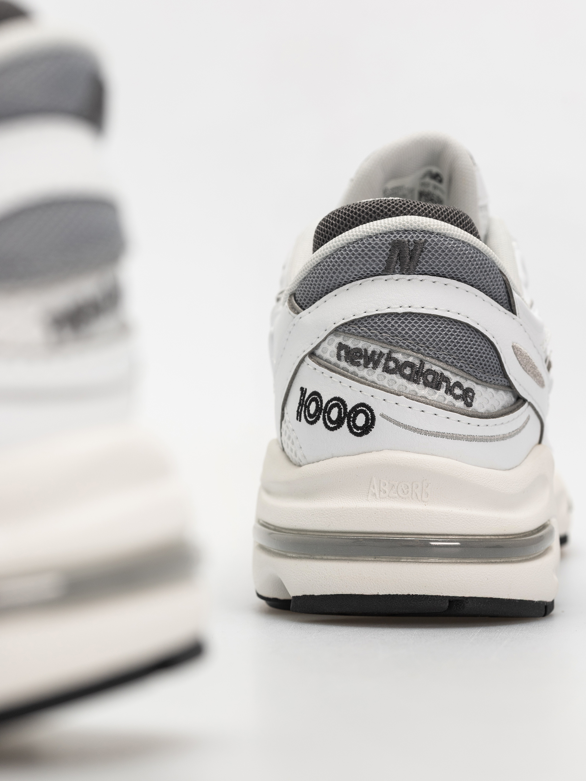 Обувки New Balance 1000 (white)