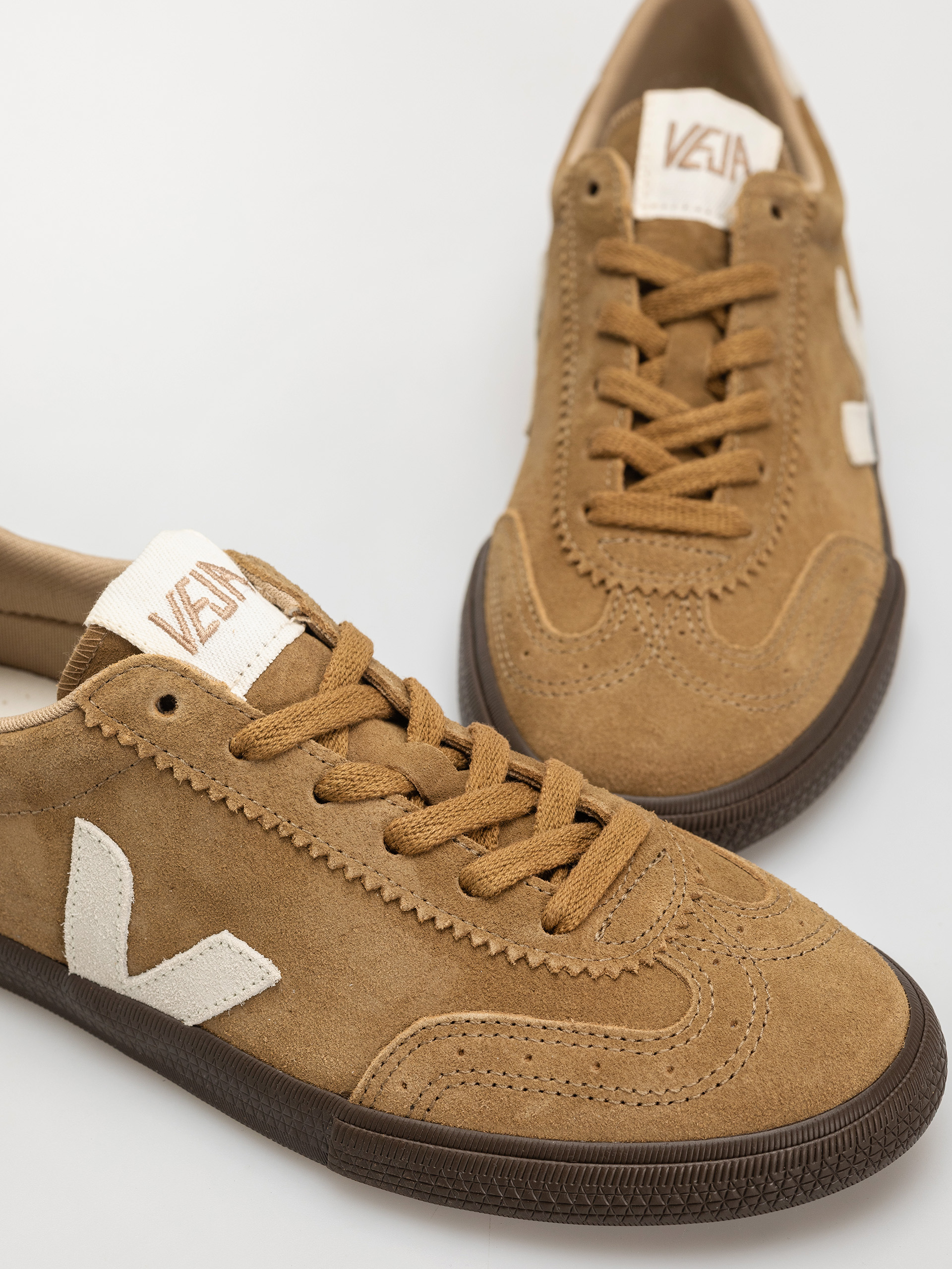 Обувки Veja Volley Wmn (tent natural eagle)