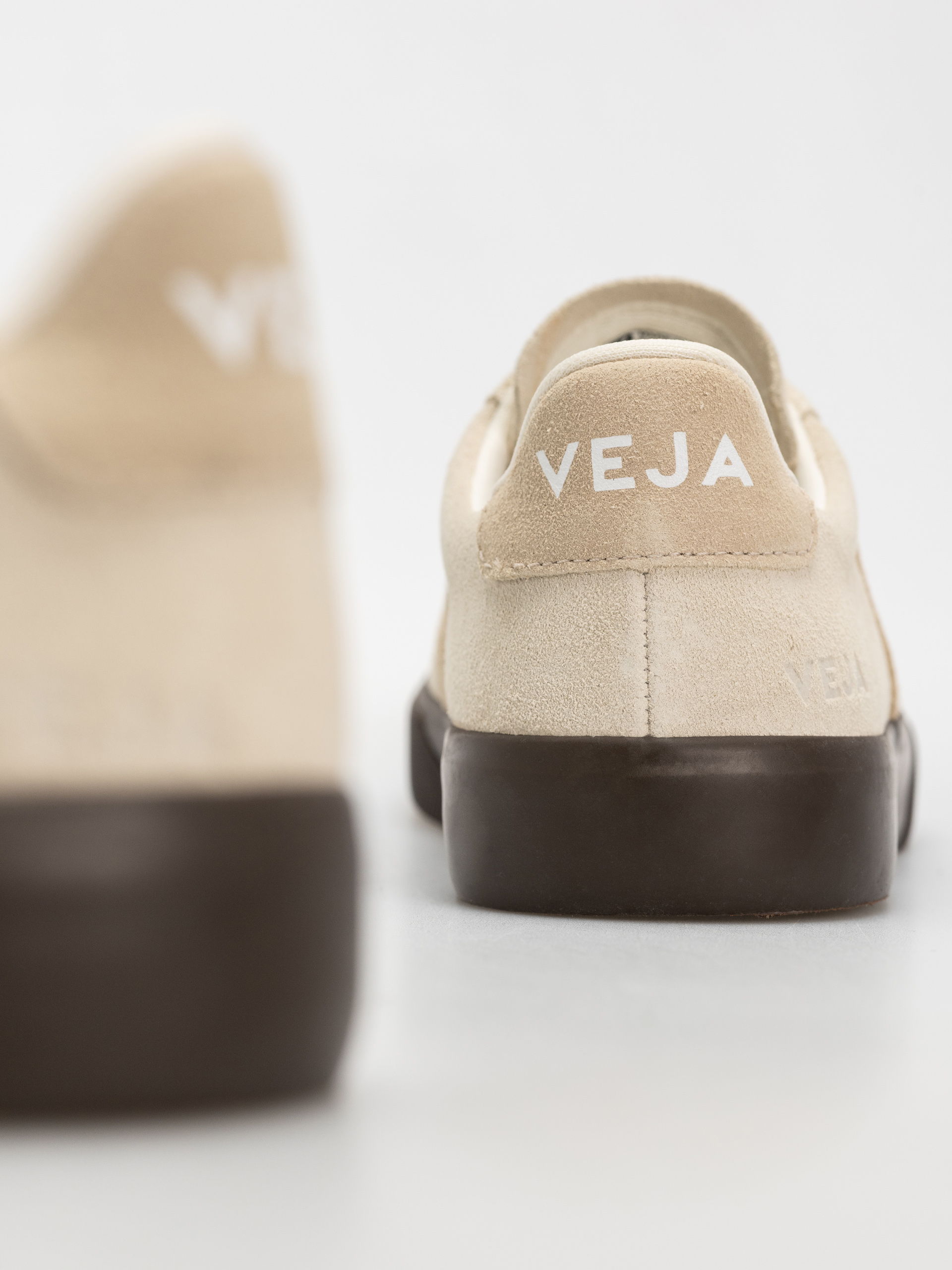 Обувки Veja Campo Bold Wmn (pier almond eagle)