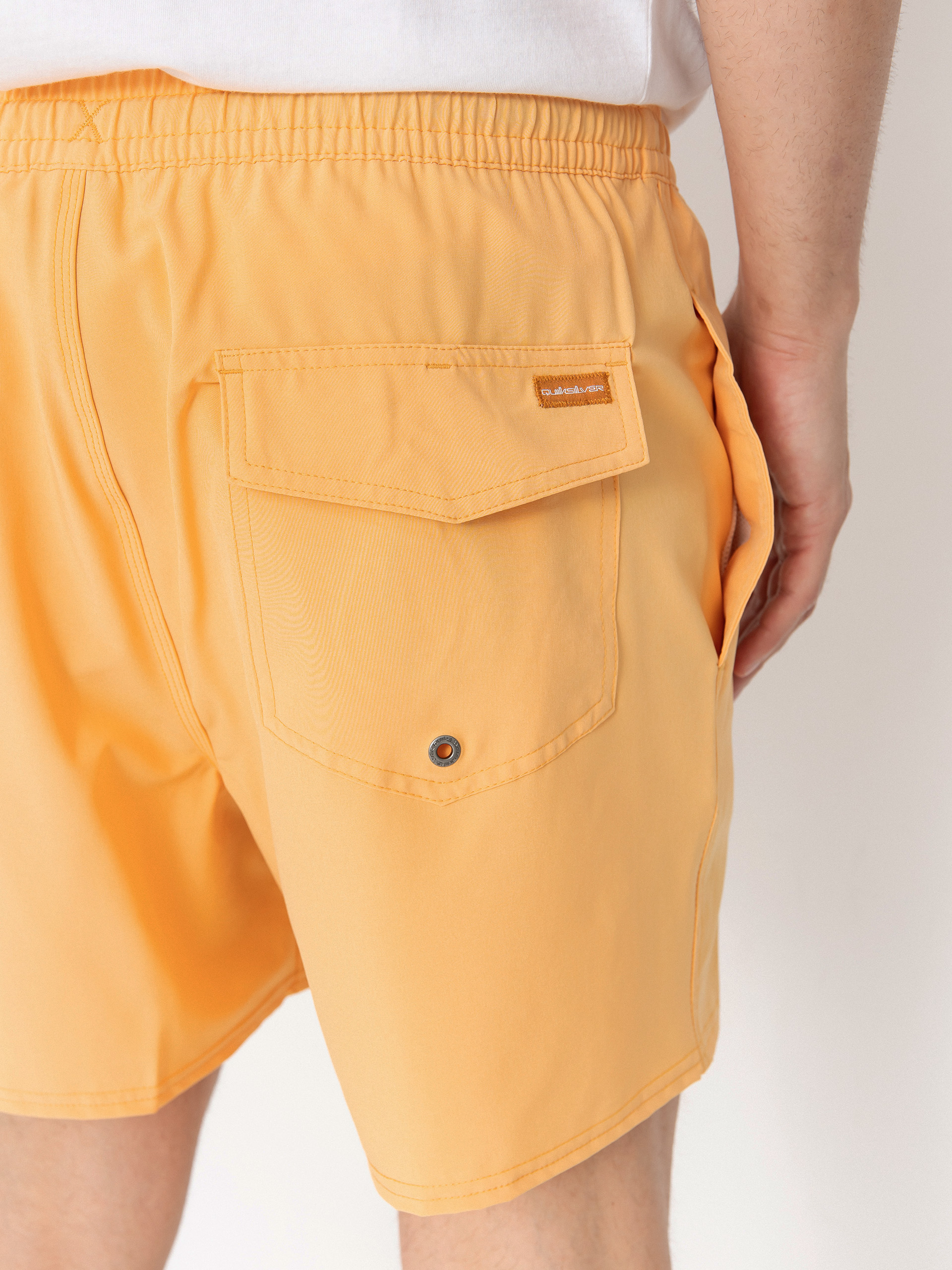 Къси панталони Quiksilver Surfsilk Solid Volley 16 (chamois)