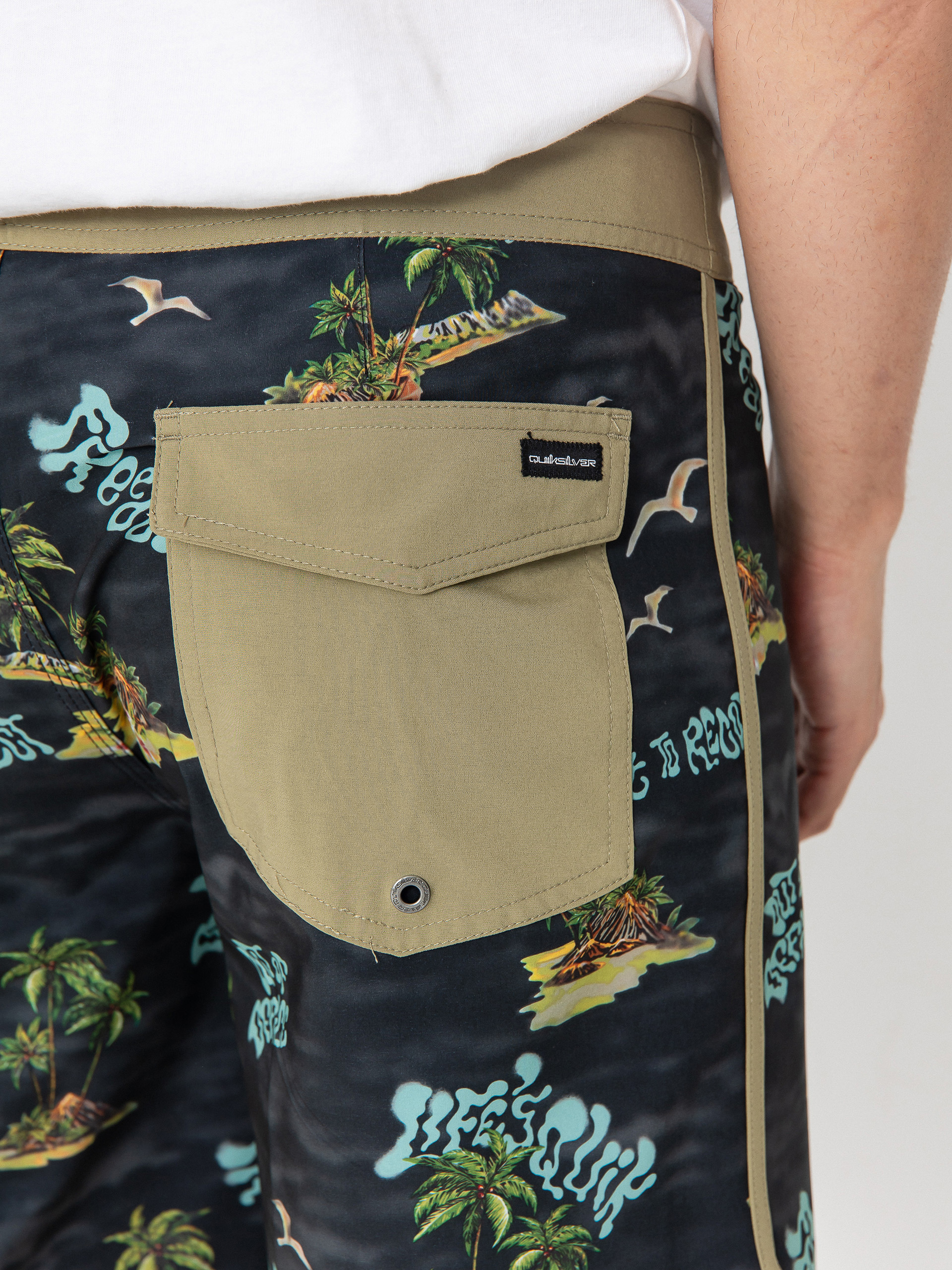 Плажни къси панталони Quiksilver Surfsilk Scallop 18 (black naturama)