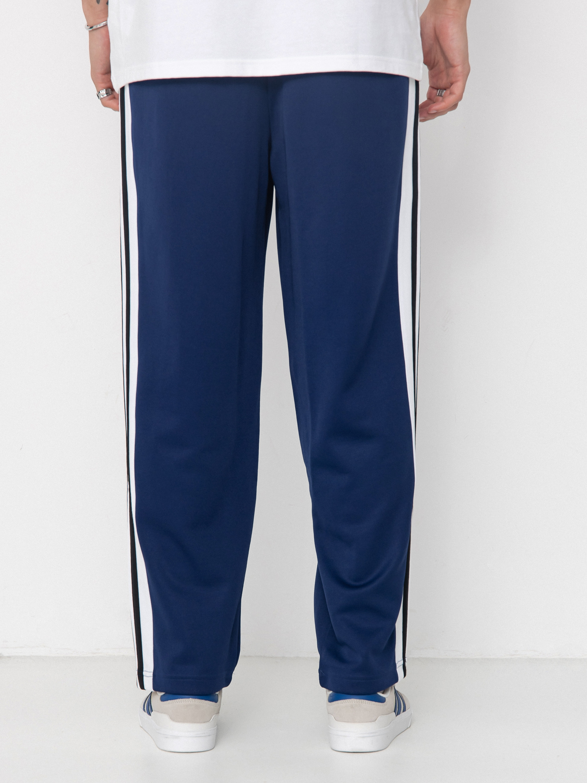 Панталони adidas Tyshawn (dkblue/white/black)