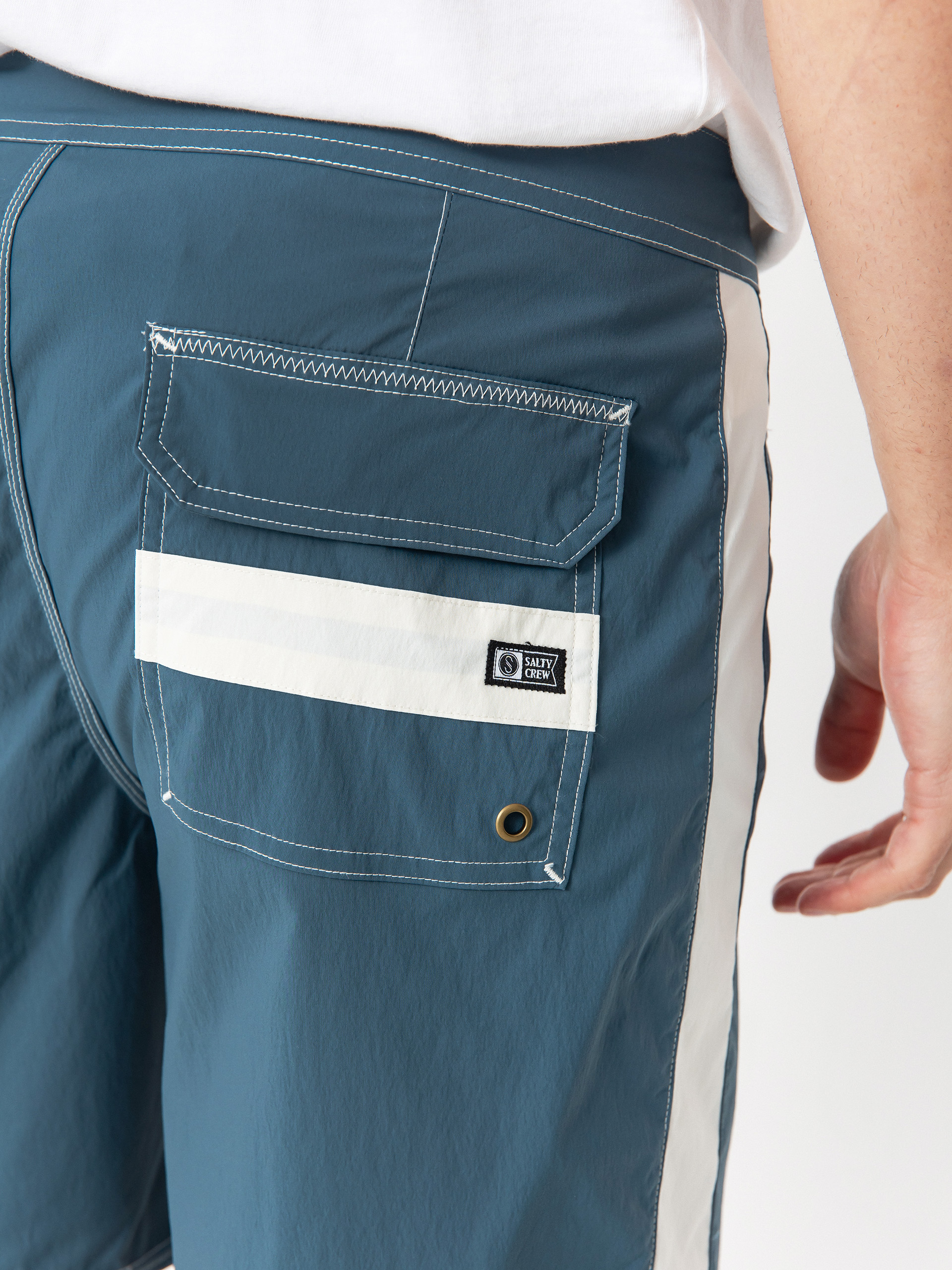 Плажни къси панталони Salty Crew Channel (deep sea)