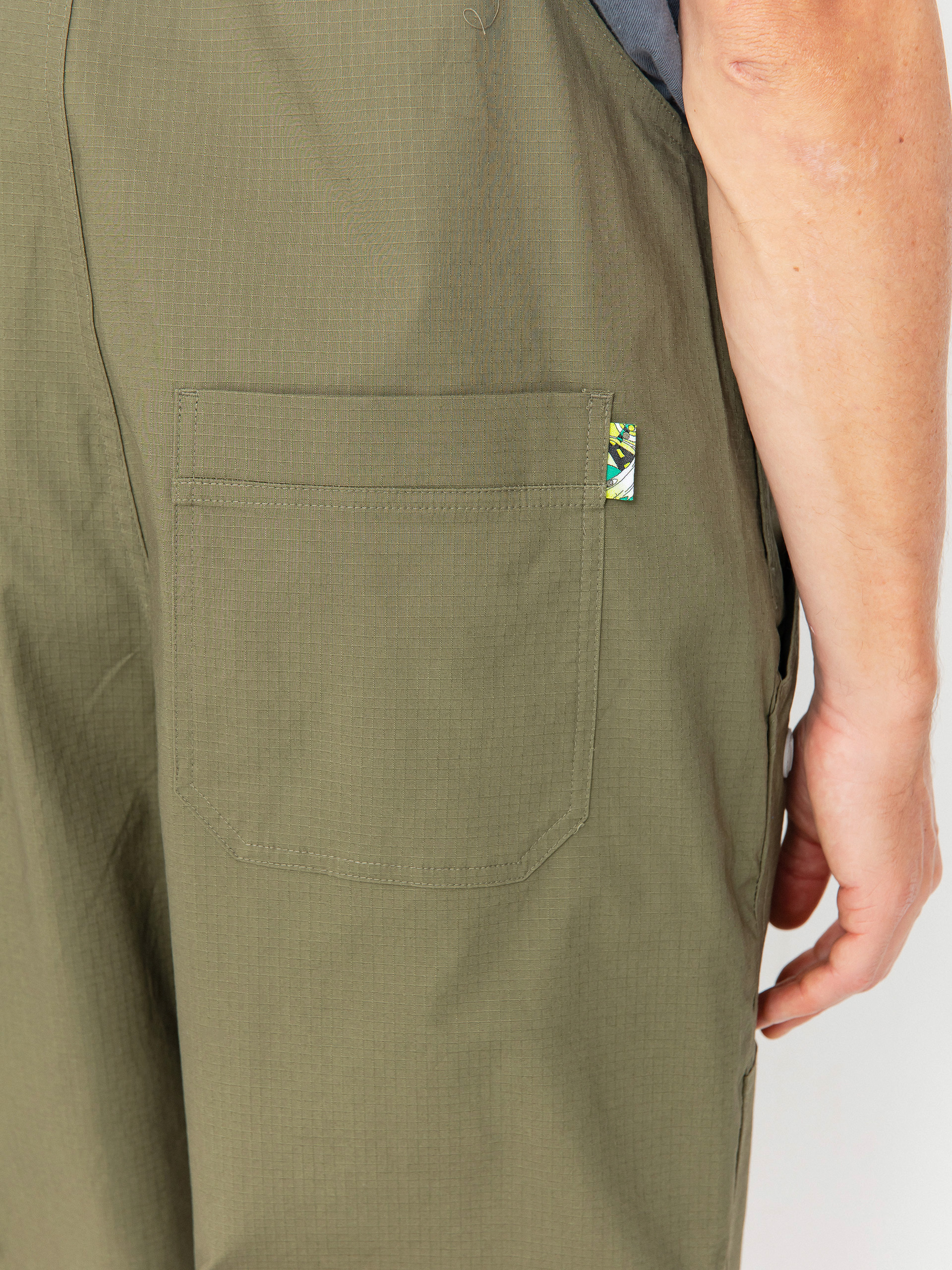 Панталони Nike SB Federation Agnostic Overalls (medium olive/white)