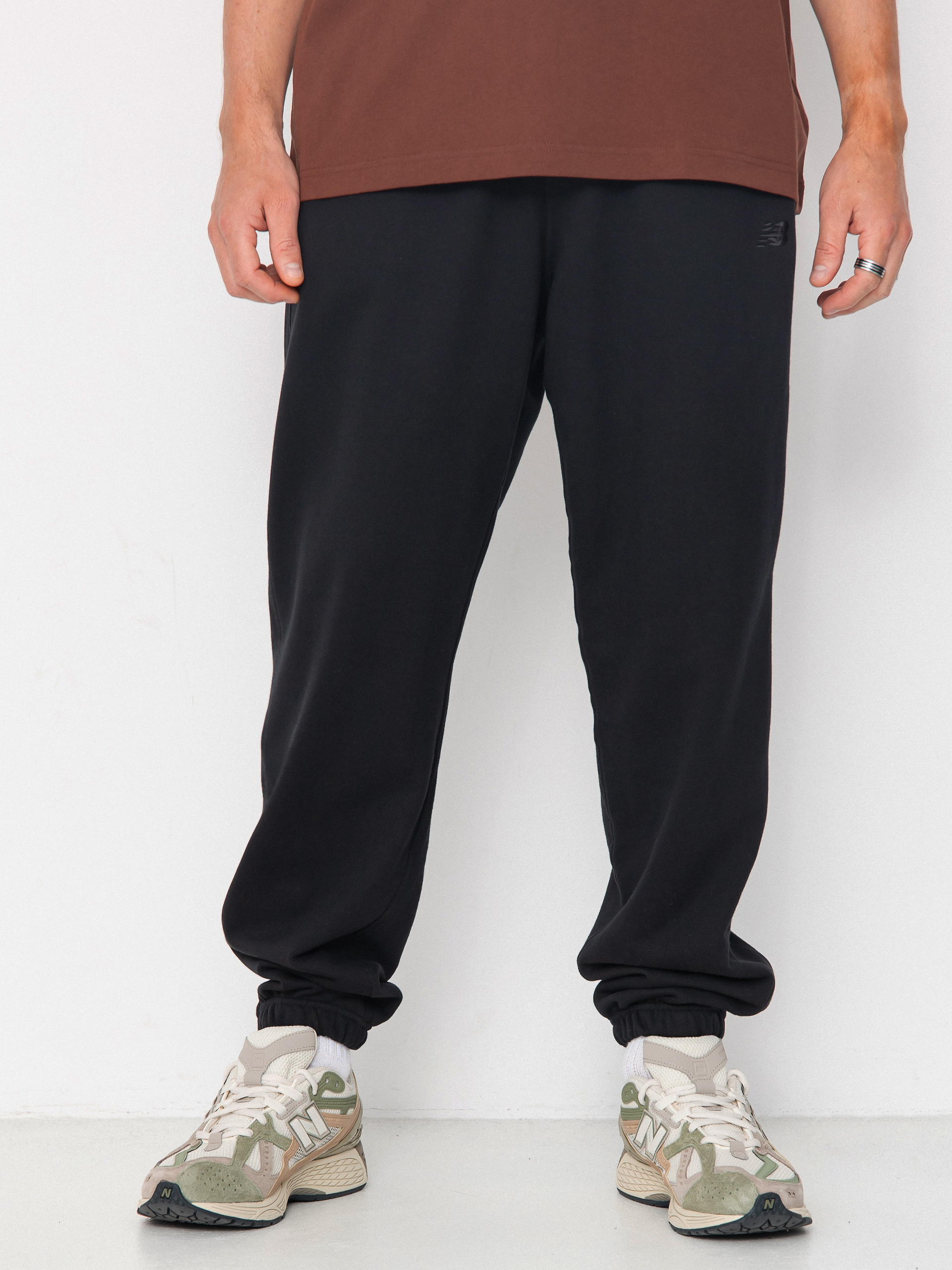 u041fu0430u043du0442u0430u043bu043eu043du0438 New Balance Athletics Jogger (black)