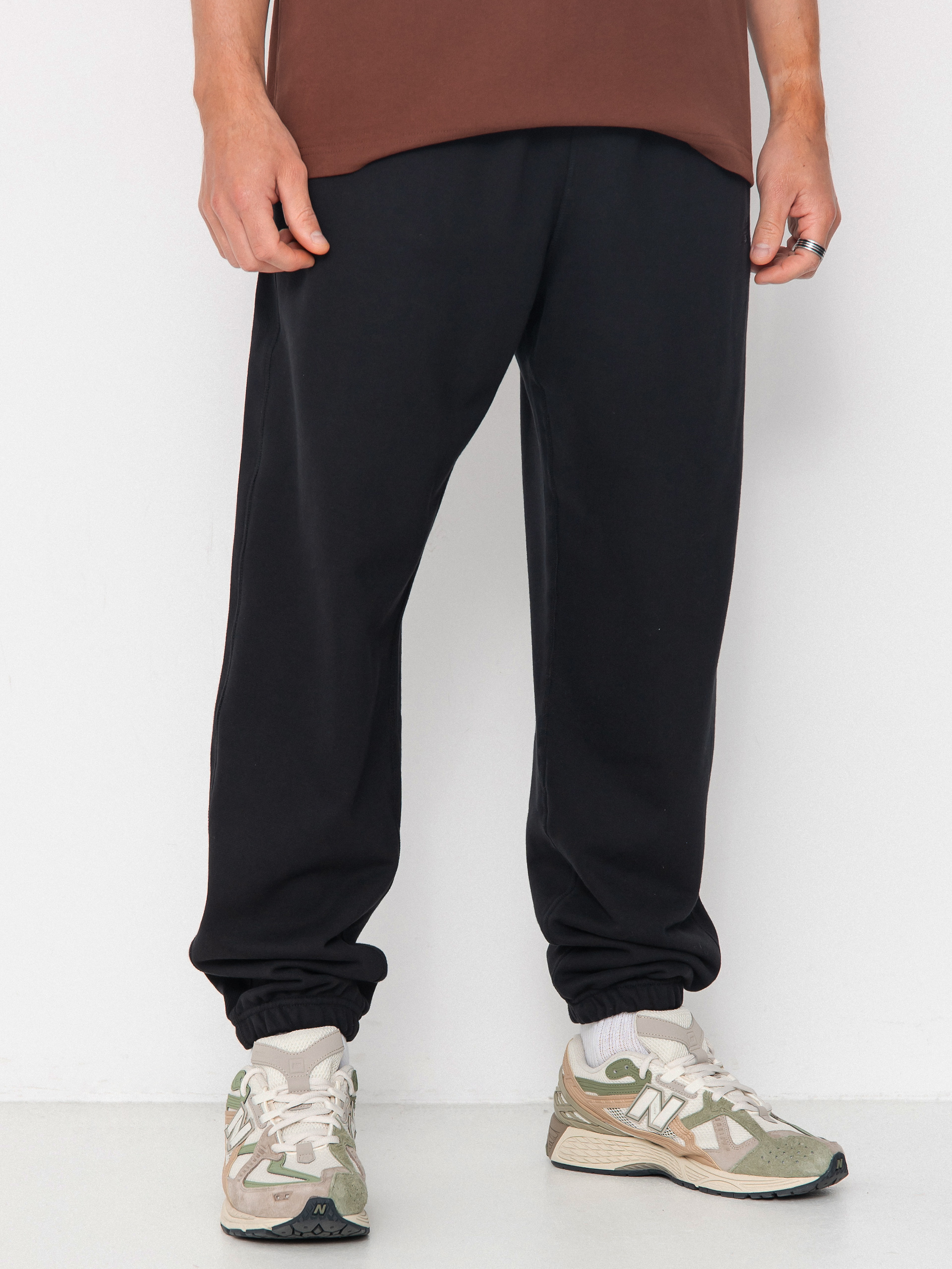 Панталони New Balance Athletics Jogger (black)