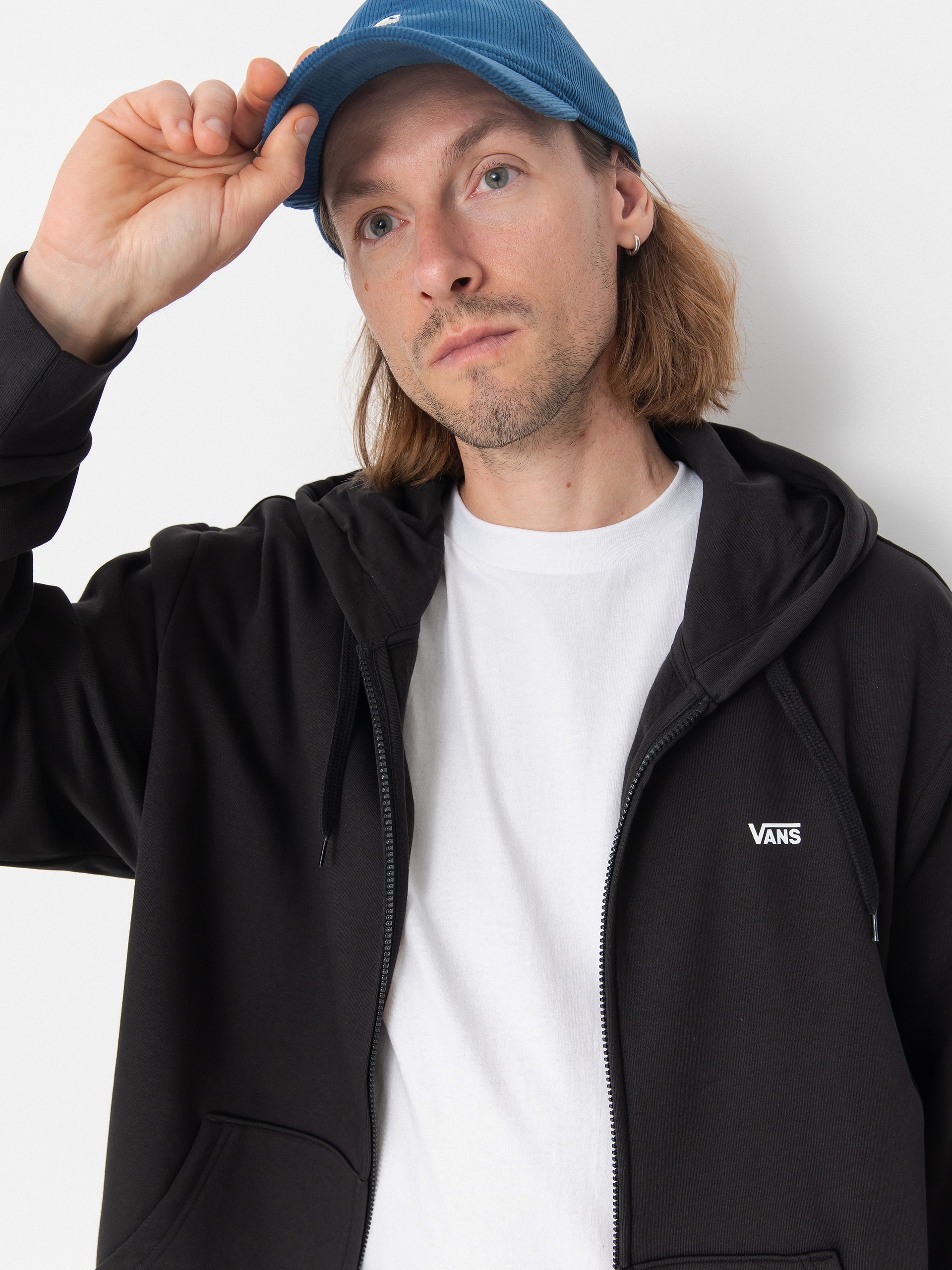 Суитшърт с качулка Vans Left Chest ZHD (black)