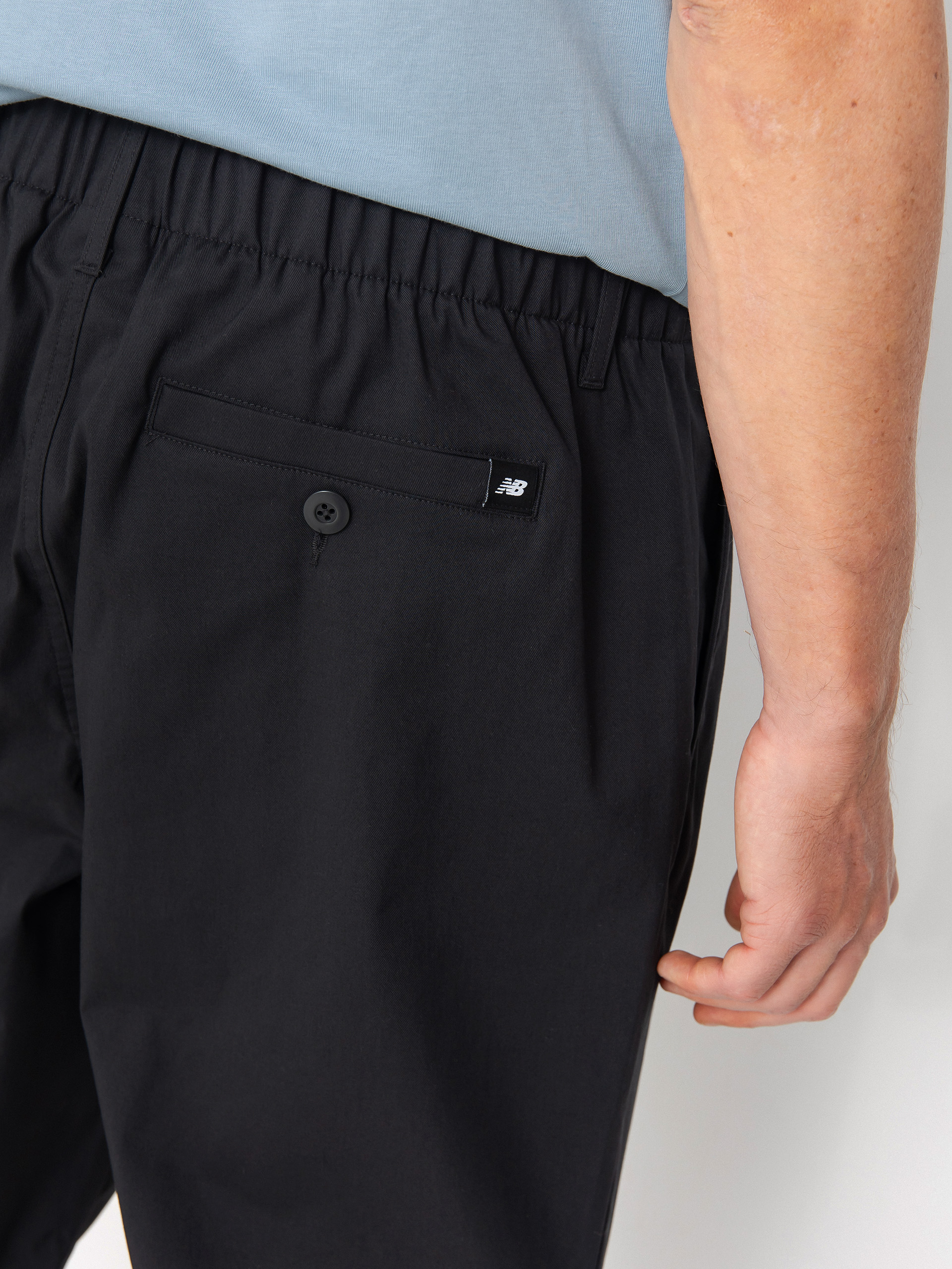 Панталони New Balance Athletics Relaxed (black)