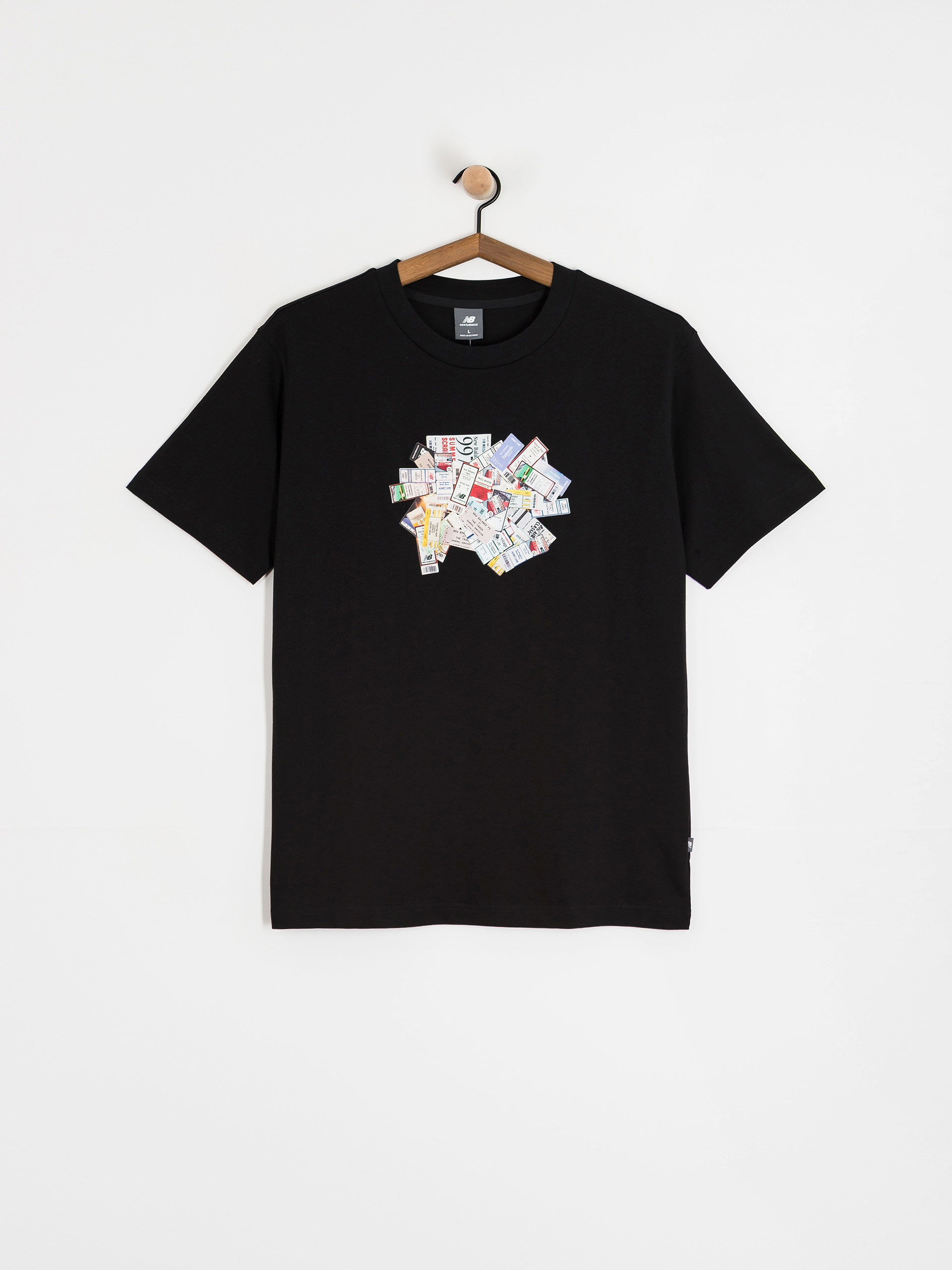 Тениска New Balance Athletics Ticket (black)