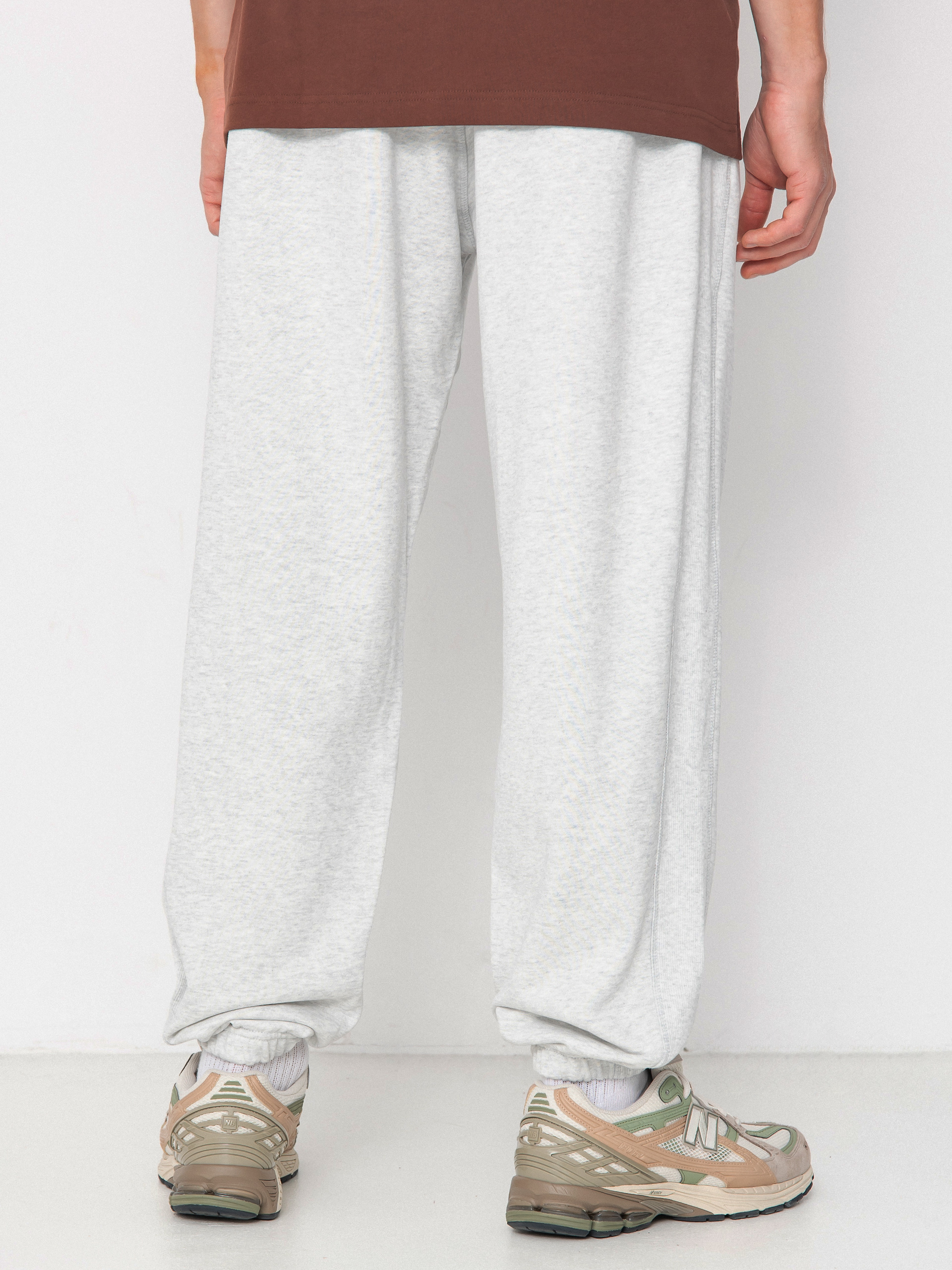 Панталони New Balance Athletics Jogger (grey)