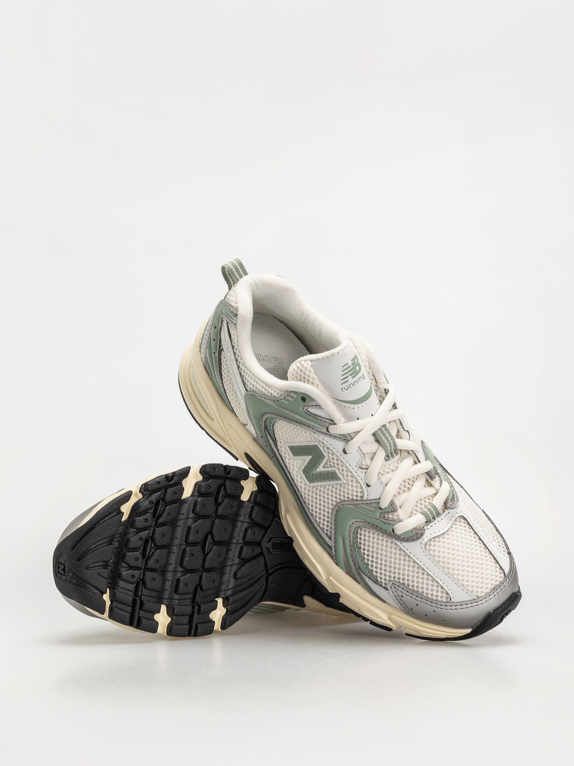 Обувки New Balance 530 (silver metallic)