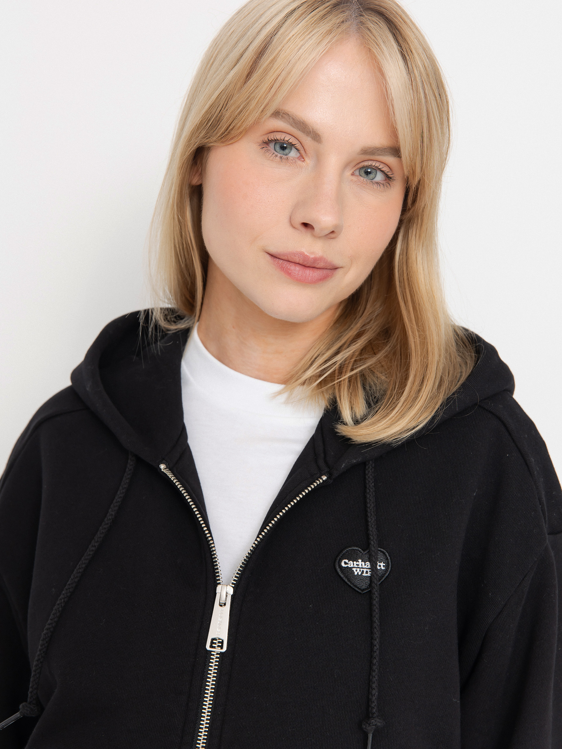 Суитшърт с качулка Carhartt WIP Heart II Hartt ZHD Wmn (black)