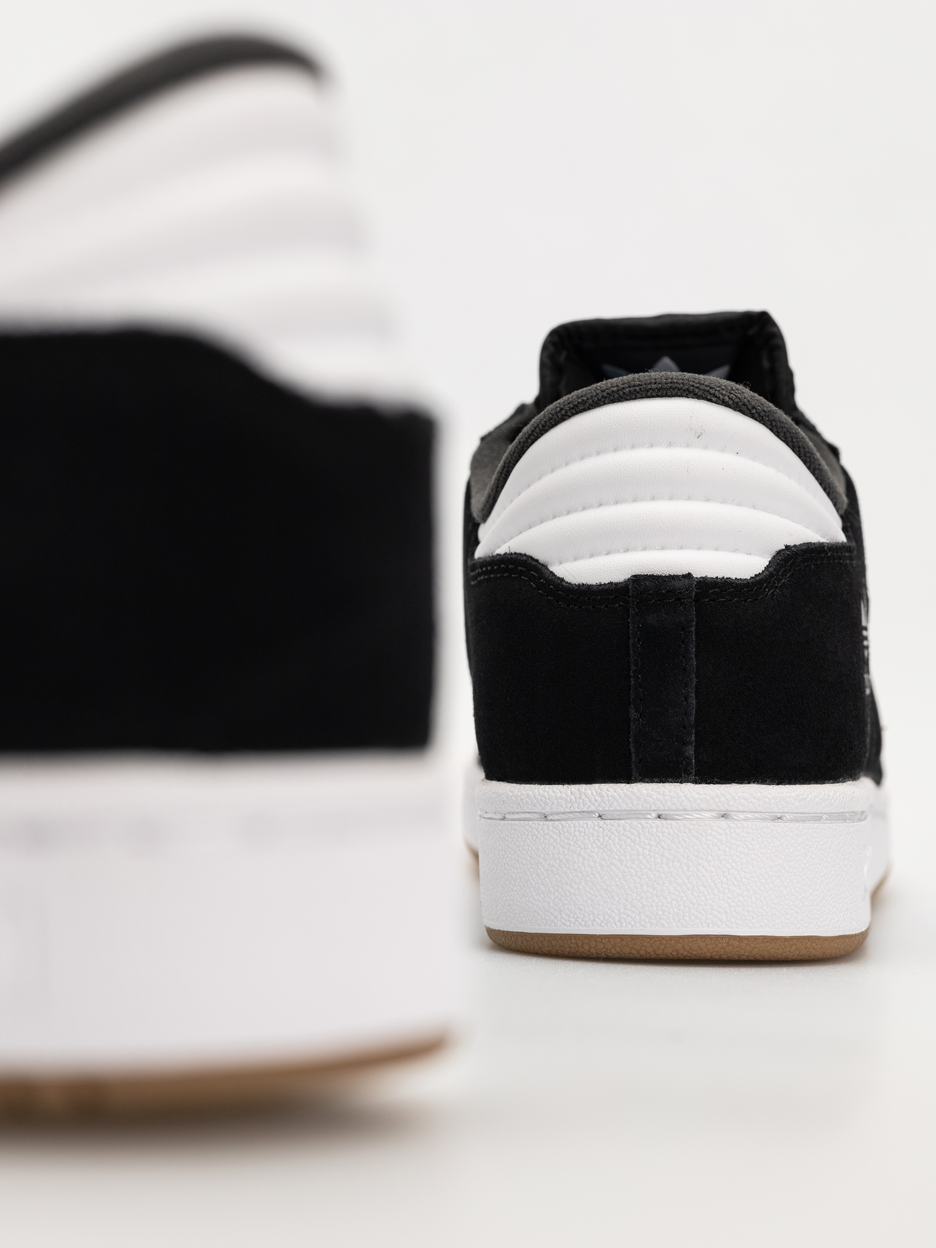 Обувки adidas Centennial 85 Low A (cblack/ftwwht/carbon)