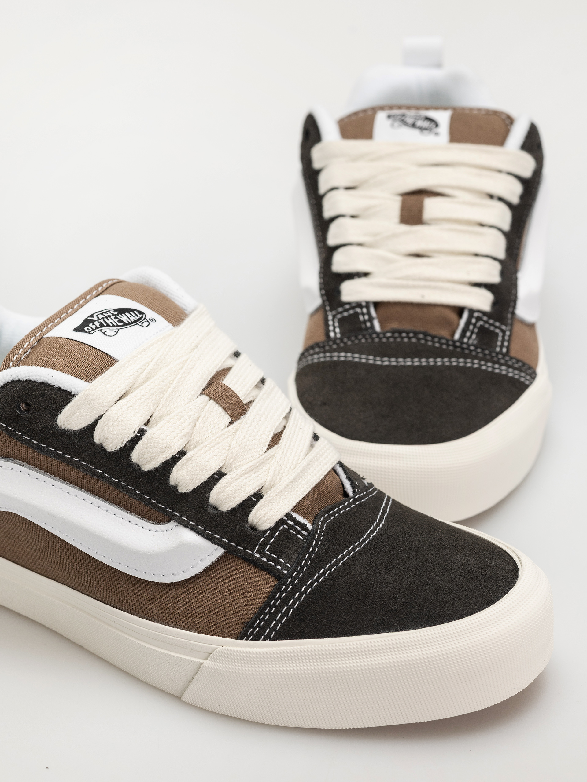 Обувки Vans Knu Skool (color blocking brown/brown)