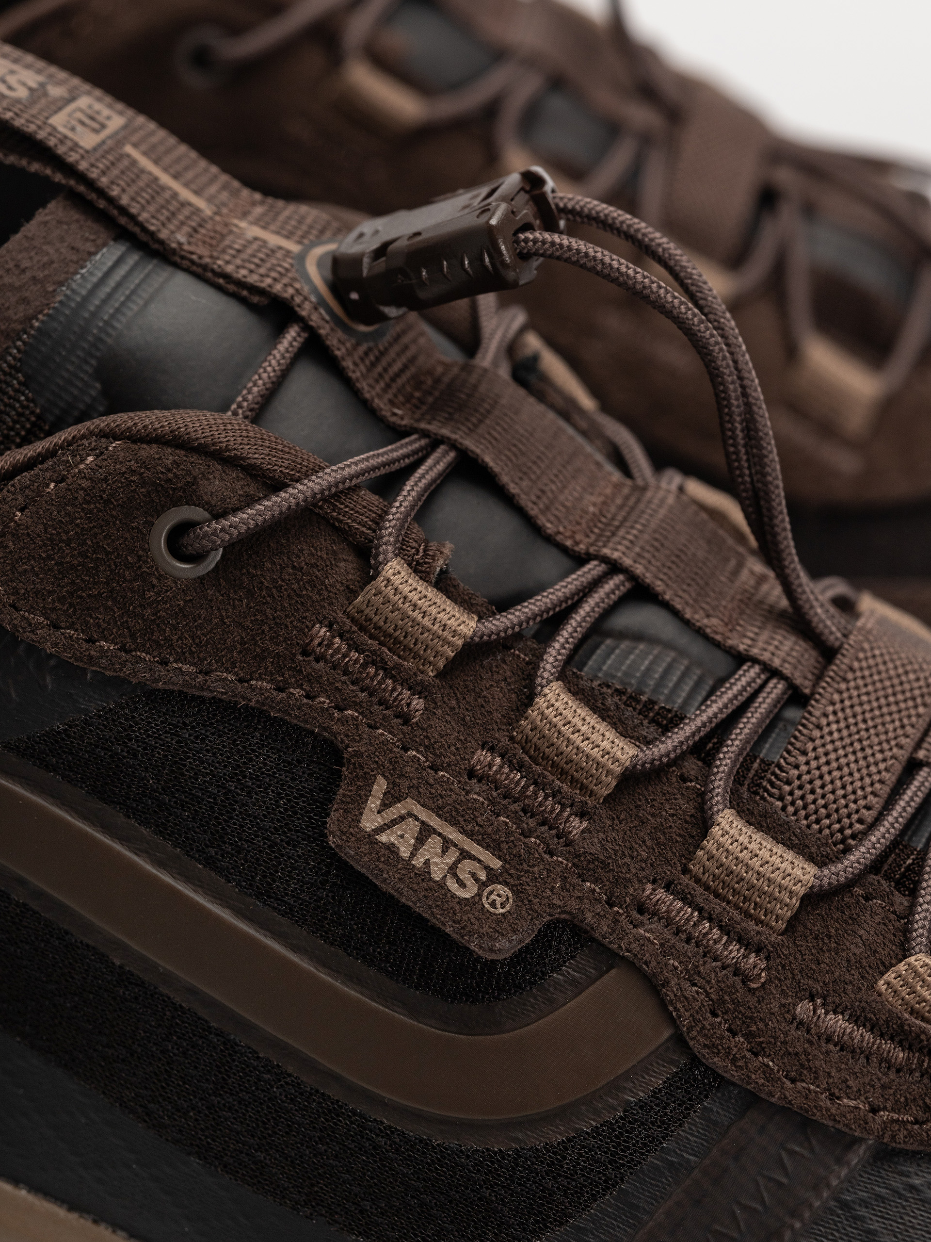 Обувки Vans Mte Crosspath Xc (dark brown)