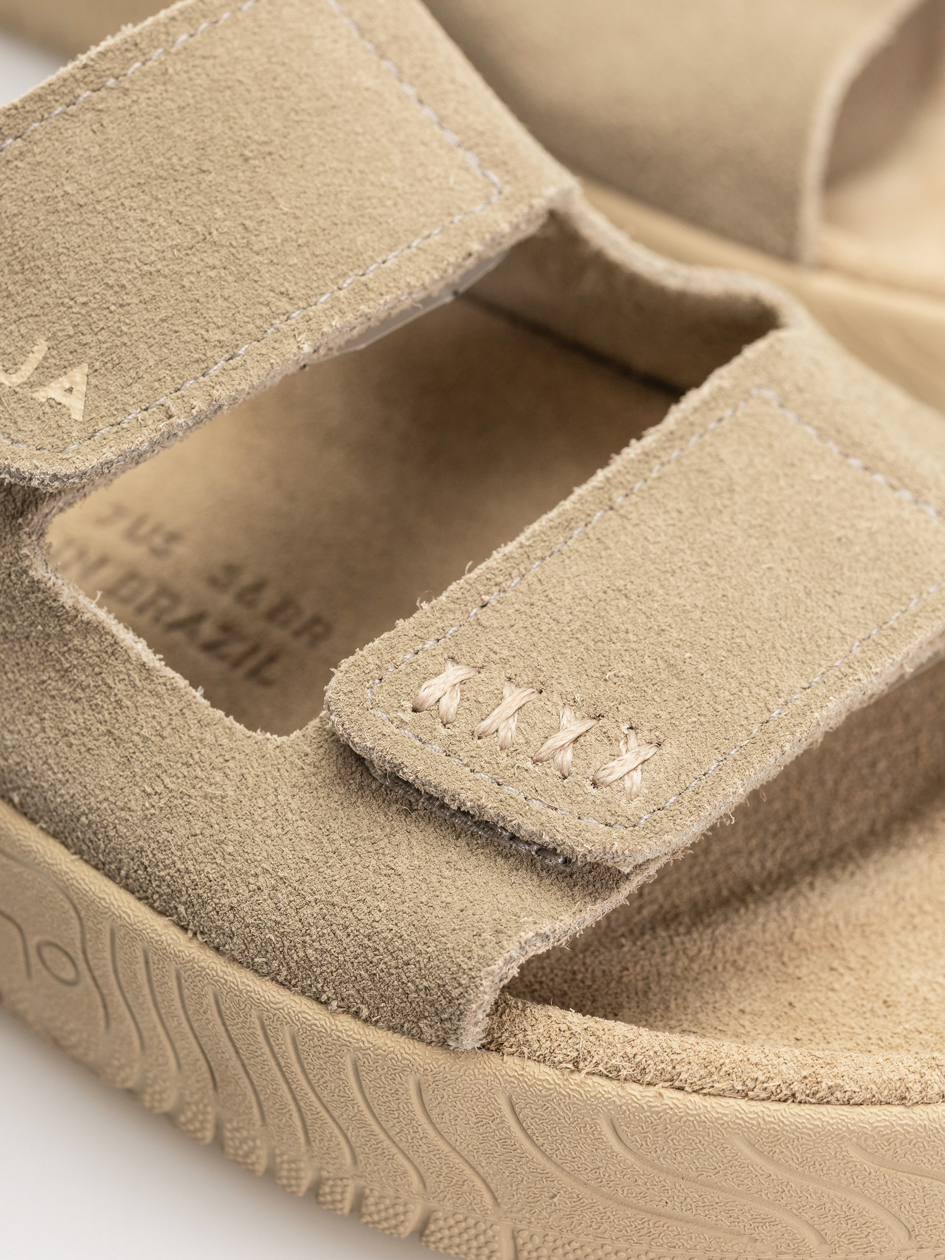 Обувки Veja Etna Wmn (taupe almond)