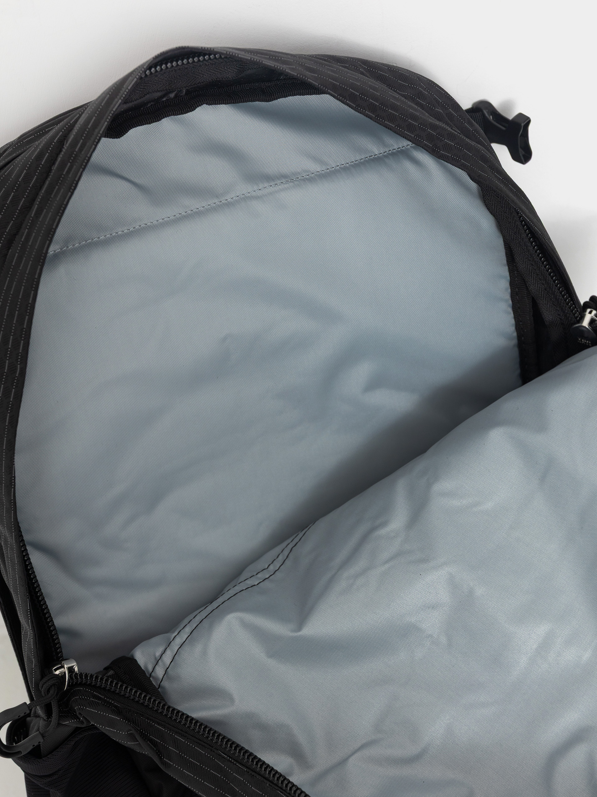 Раница Osprey Nebula (black)