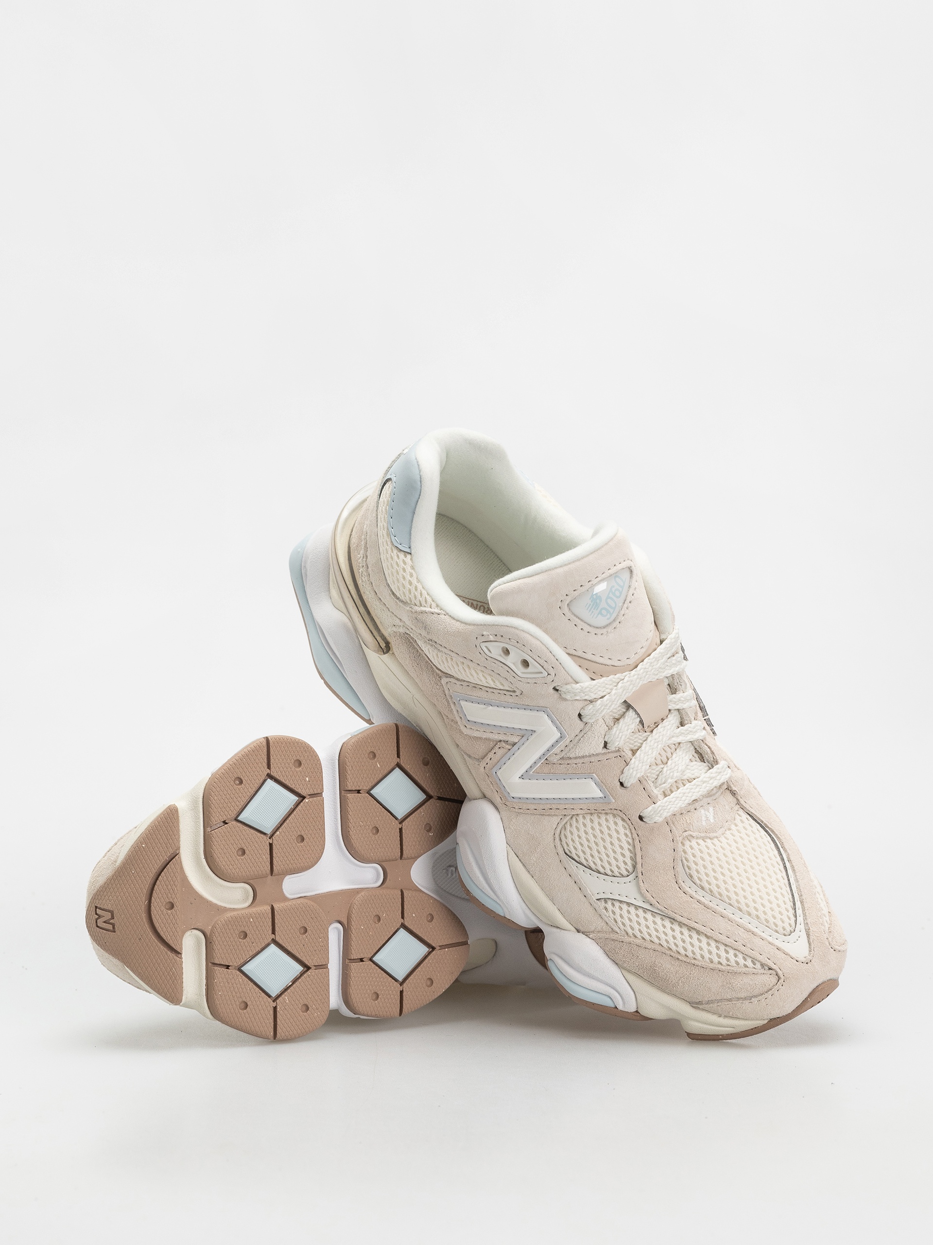 Обувки New Balance 9060 (bisque)