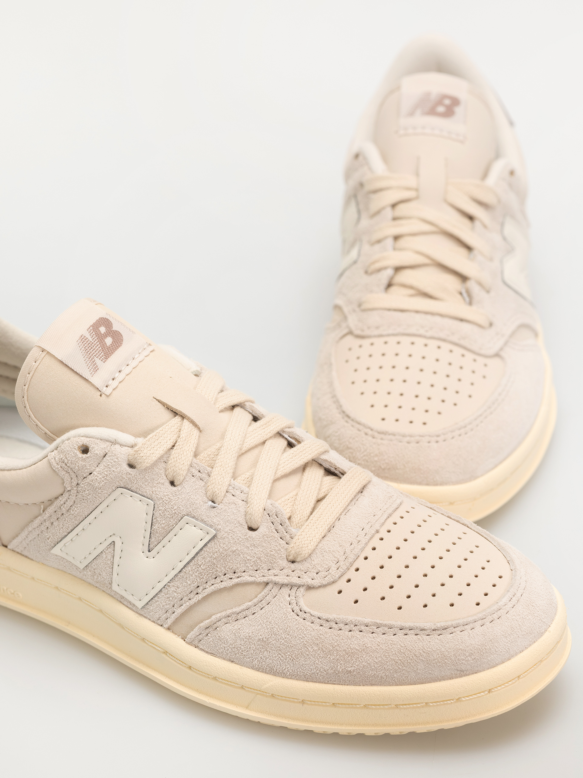 Обувки New Balance 500 (beige)