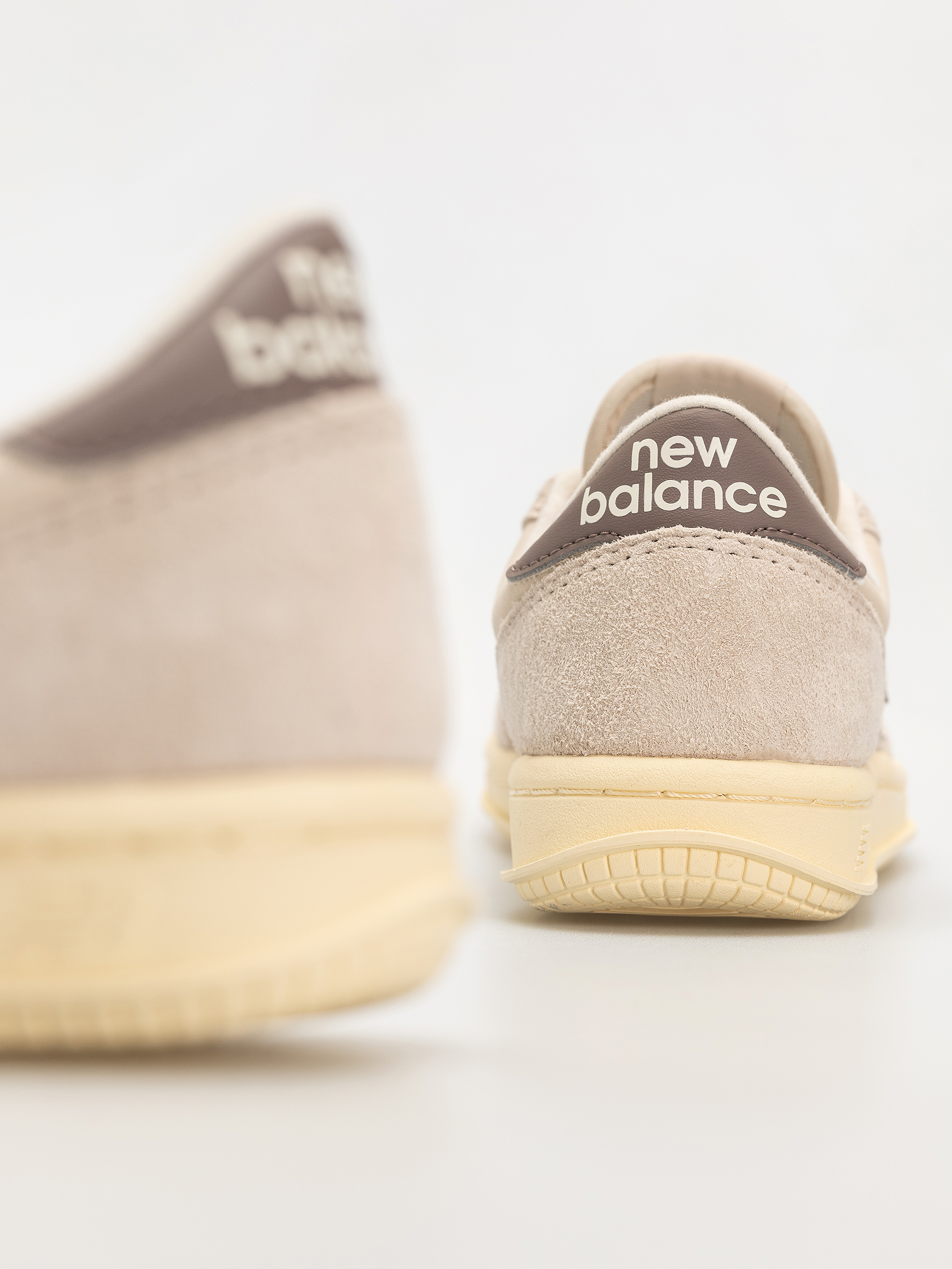 Обувки New Balance 500 (beige)