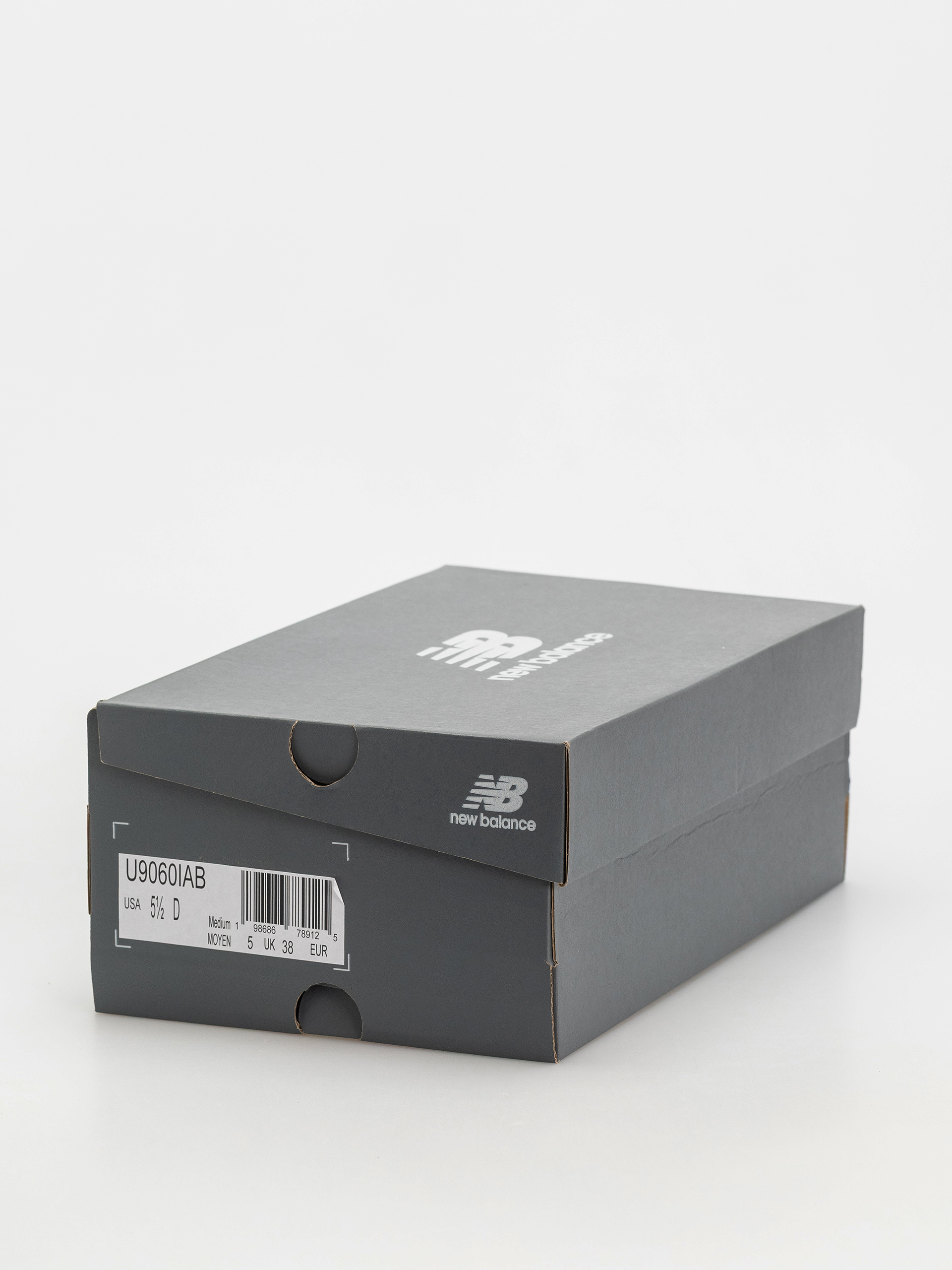 Обувки New Balance 9060 (raincloud)