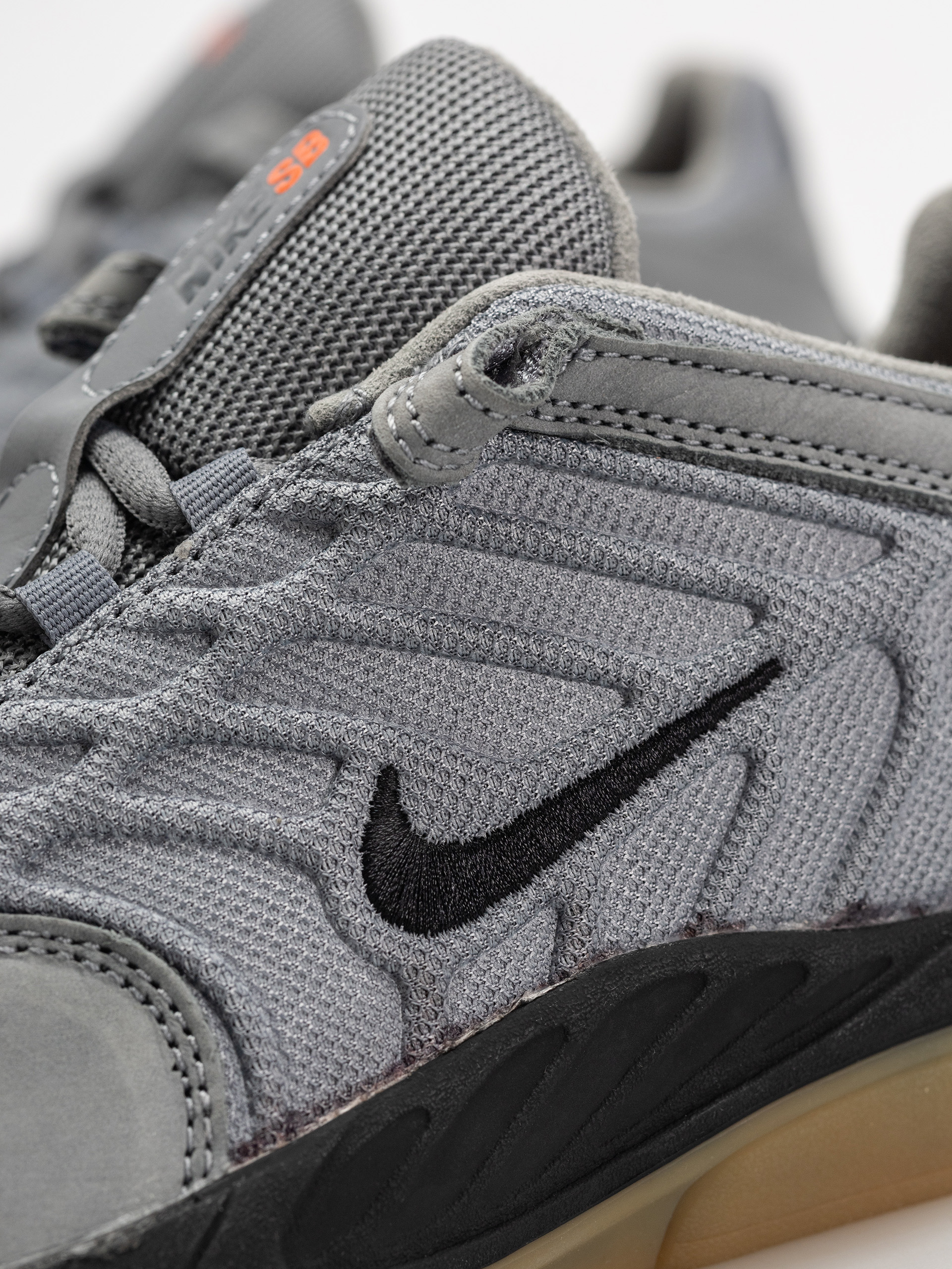 Обувки Nike SB Vertebrae (cool grey/black cool grey dark grey)