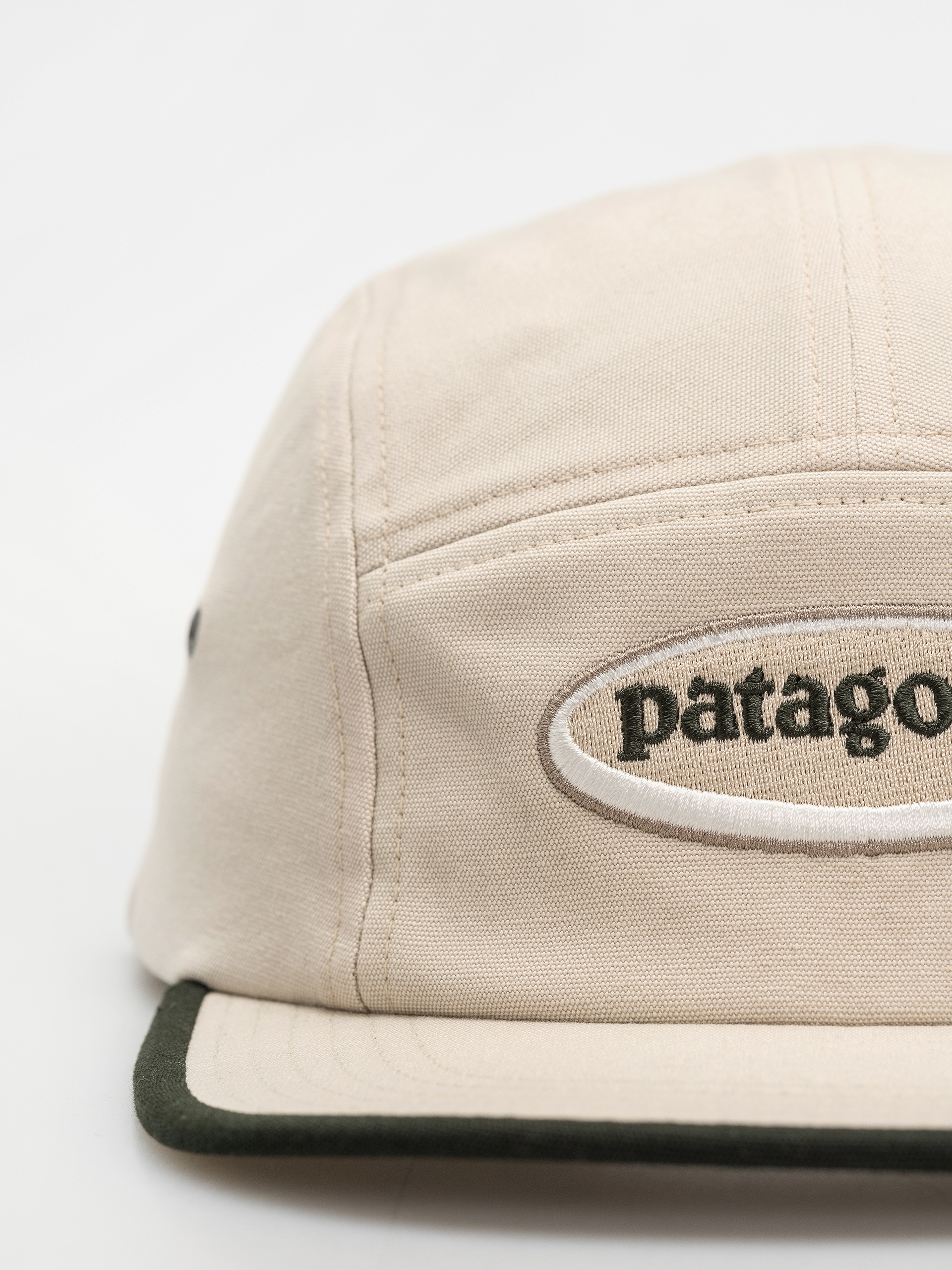 Шапка с козирка Patagonia Graphic Maclure (oval logo pumice)