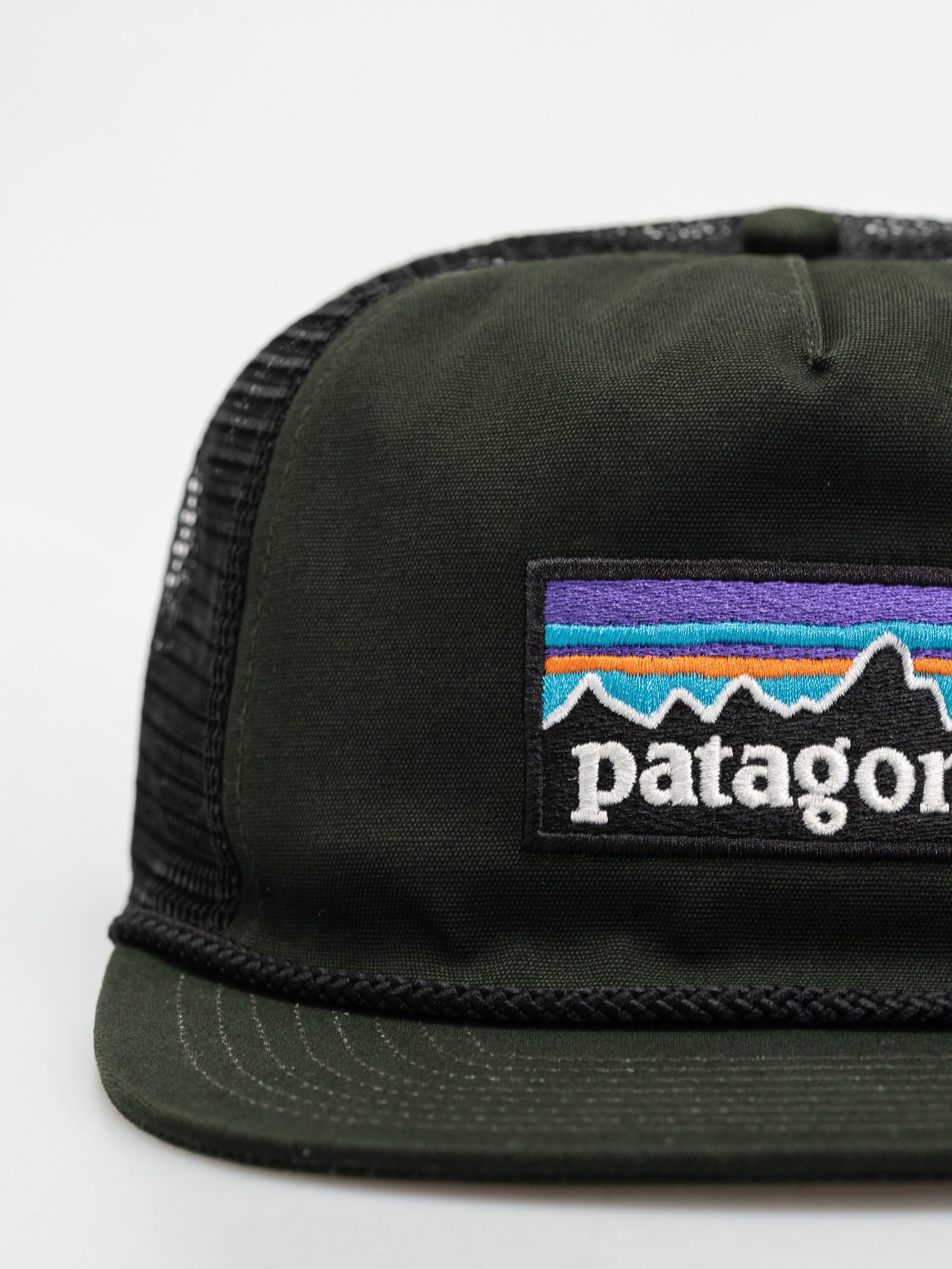 Шапка с козирка Patagonia Airfarer (p-6 logo old growth green)